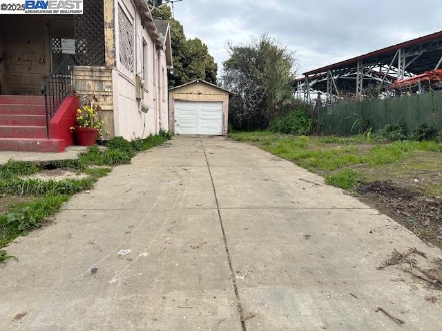 Detail Gallery Image 21 of 32 For 1024 50th Ave, Oakland,  CA 94601 - 2 Beds | 1 Baths