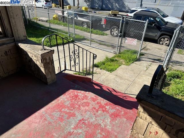 Detail Gallery Image 31 of 32 For 1024 50th Ave, Oakland,  CA 94601 - 2 Beds | 1 Baths