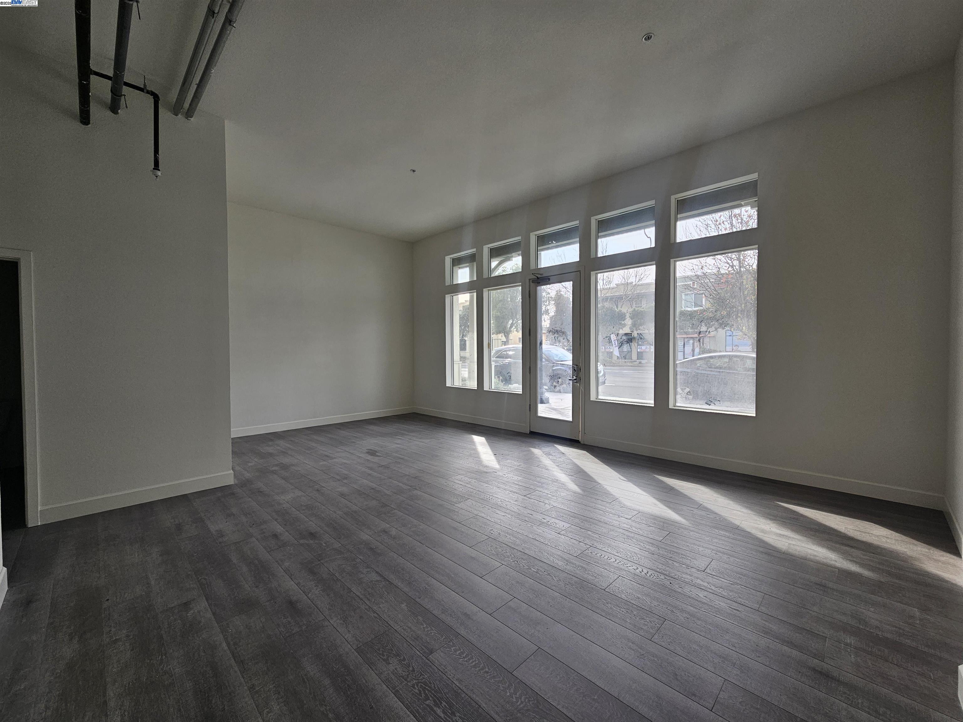 Detail Gallery Image 4 of 6 For , Union City,  CA 94587 - – Beds | – Baths