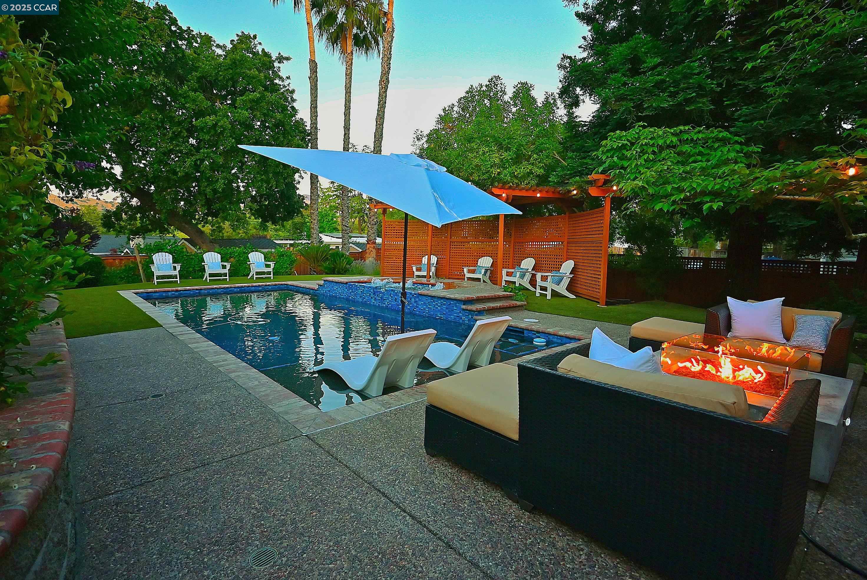 Detail Gallery Image 57 of 60 For 421 Twin Oaks Ln, Walnut Creek,  CA 94596 - 5 Beds | 3/1 Baths