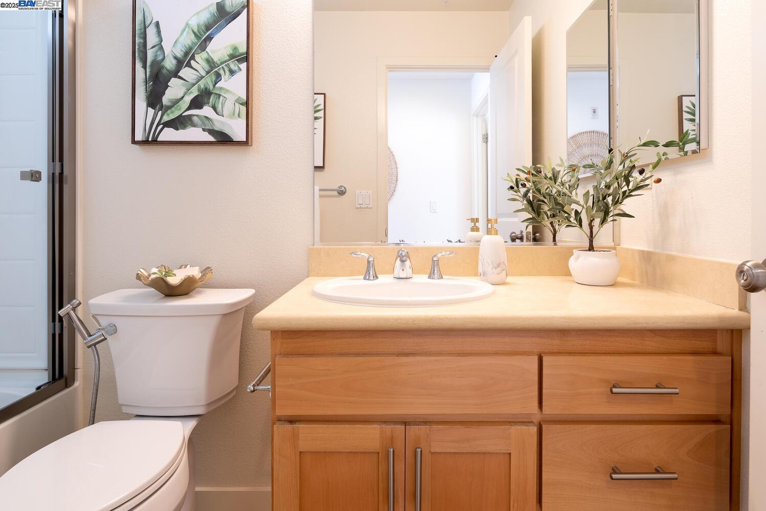 Detail Gallery Image 22 of 33 For 4214 Providence Ter, Fremont,  CA 94538 - 3 Beds | 3/1 Baths