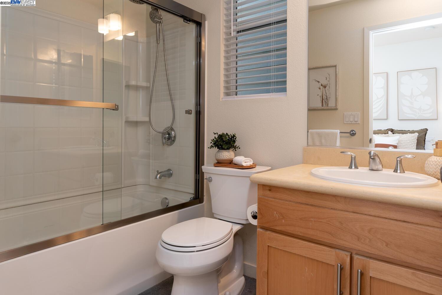Detail Gallery Image 25 of 33 For 4214 Providence Ter, Fremont,  CA 94538 - 3 Beds | 3/1 Baths