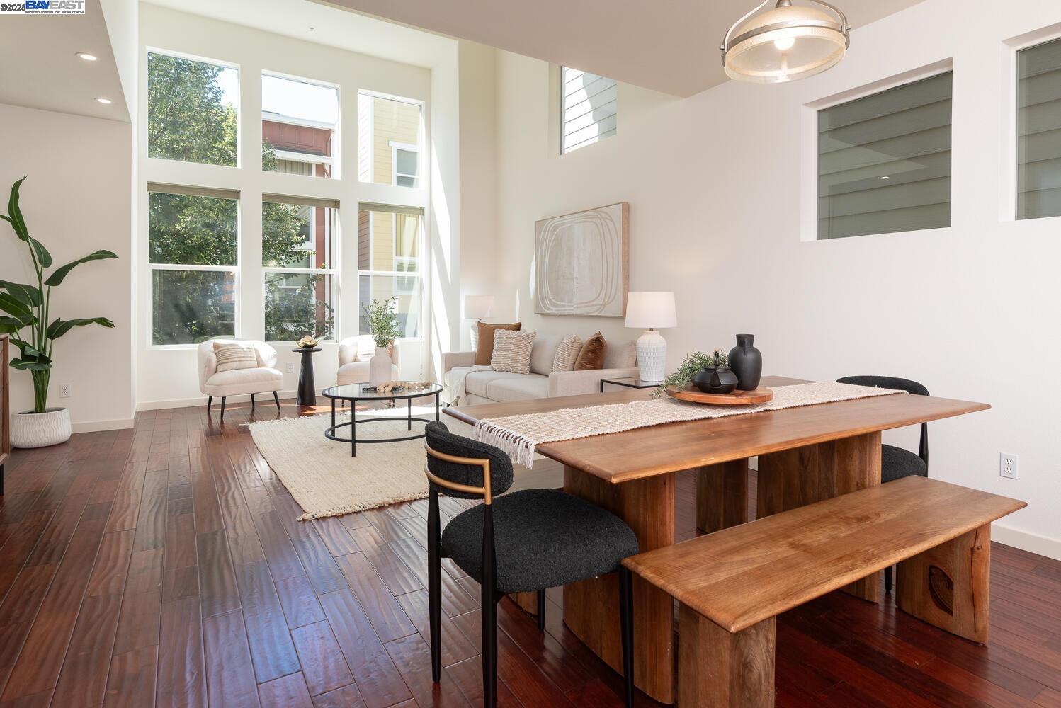 Detail Gallery Image 7 of 33 For 4214 Providence Ter, Fremont,  CA 94538 - 3 Beds | 3/1 Baths