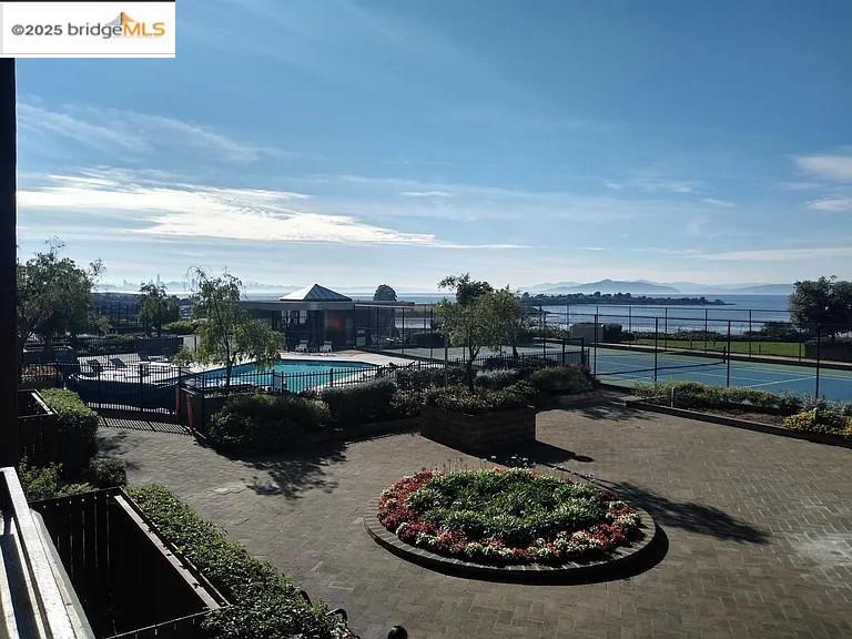 Detail Gallery Image 26 of 34 For 555 Pierce St #226,  Albany,  CA 94706 - 1 Beds | 1 Baths