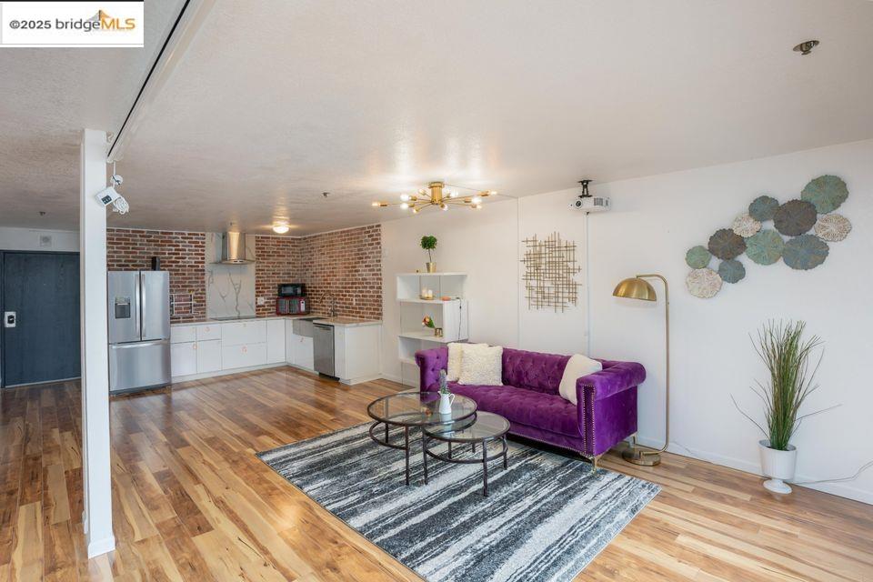 Detail Gallery Image 8 of 34 For 555 Pierce St #226,  Albany,  CA 94706 - 1 Beds | 1 Baths