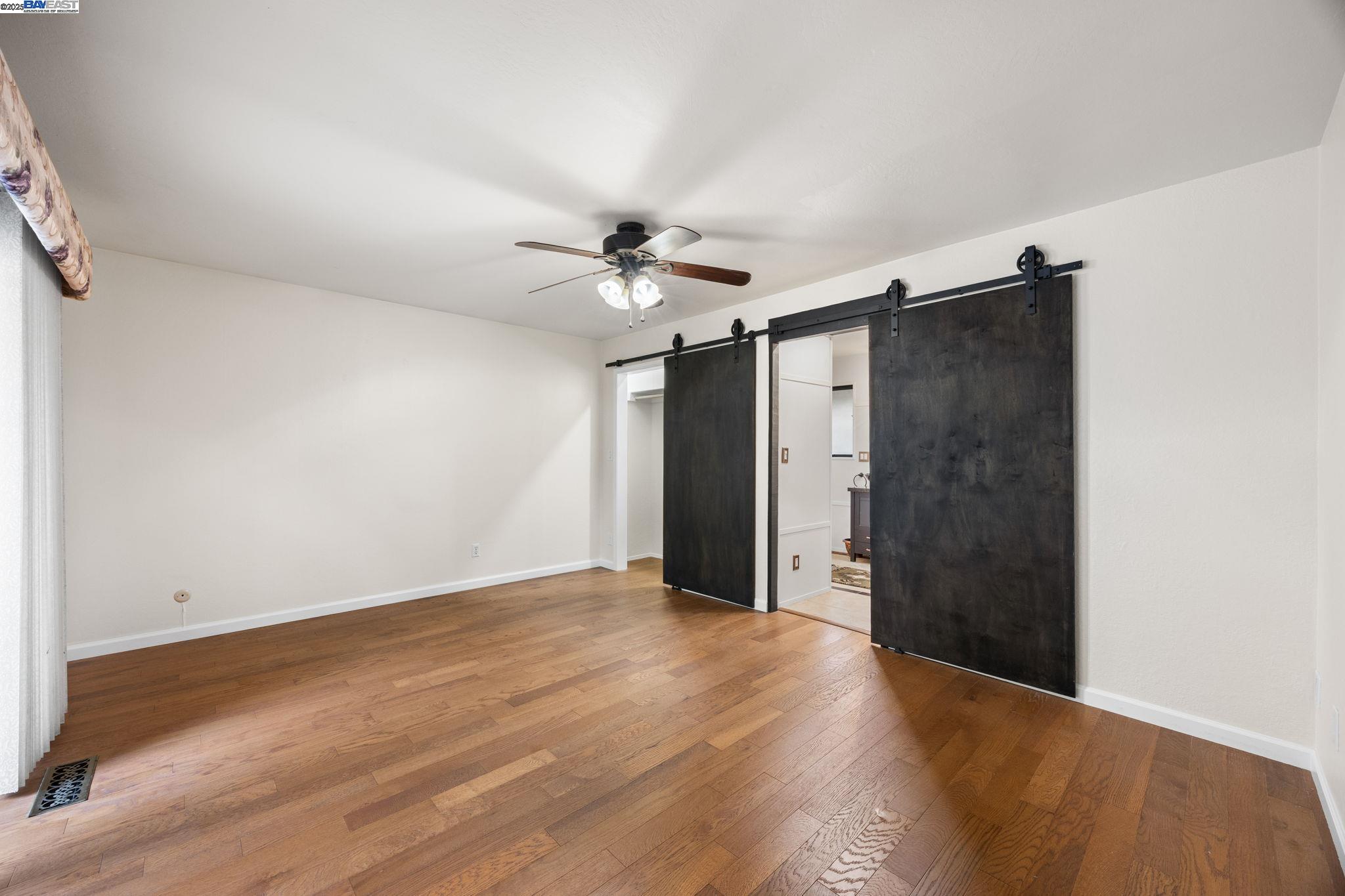 Detail Gallery Image 25 of 54 For 699 Fiesta Place, Hayward,  CA 94544 - 4 Beds | 2/1 Baths