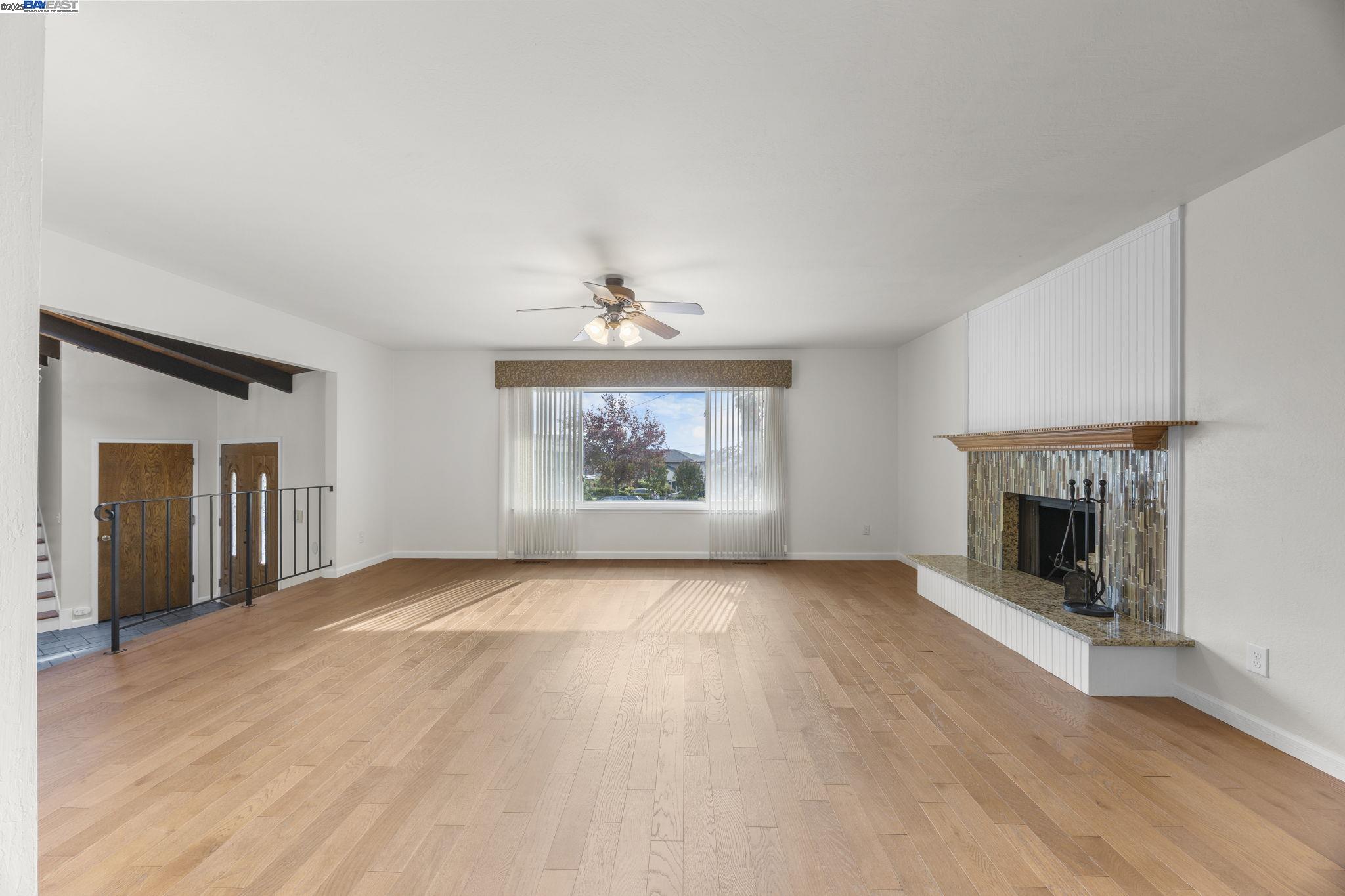 Detail Gallery Image 5 of 54 For 699 Fiesta Place, Hayward,  CA 94544 - 4 Beds | 2/1 Baths