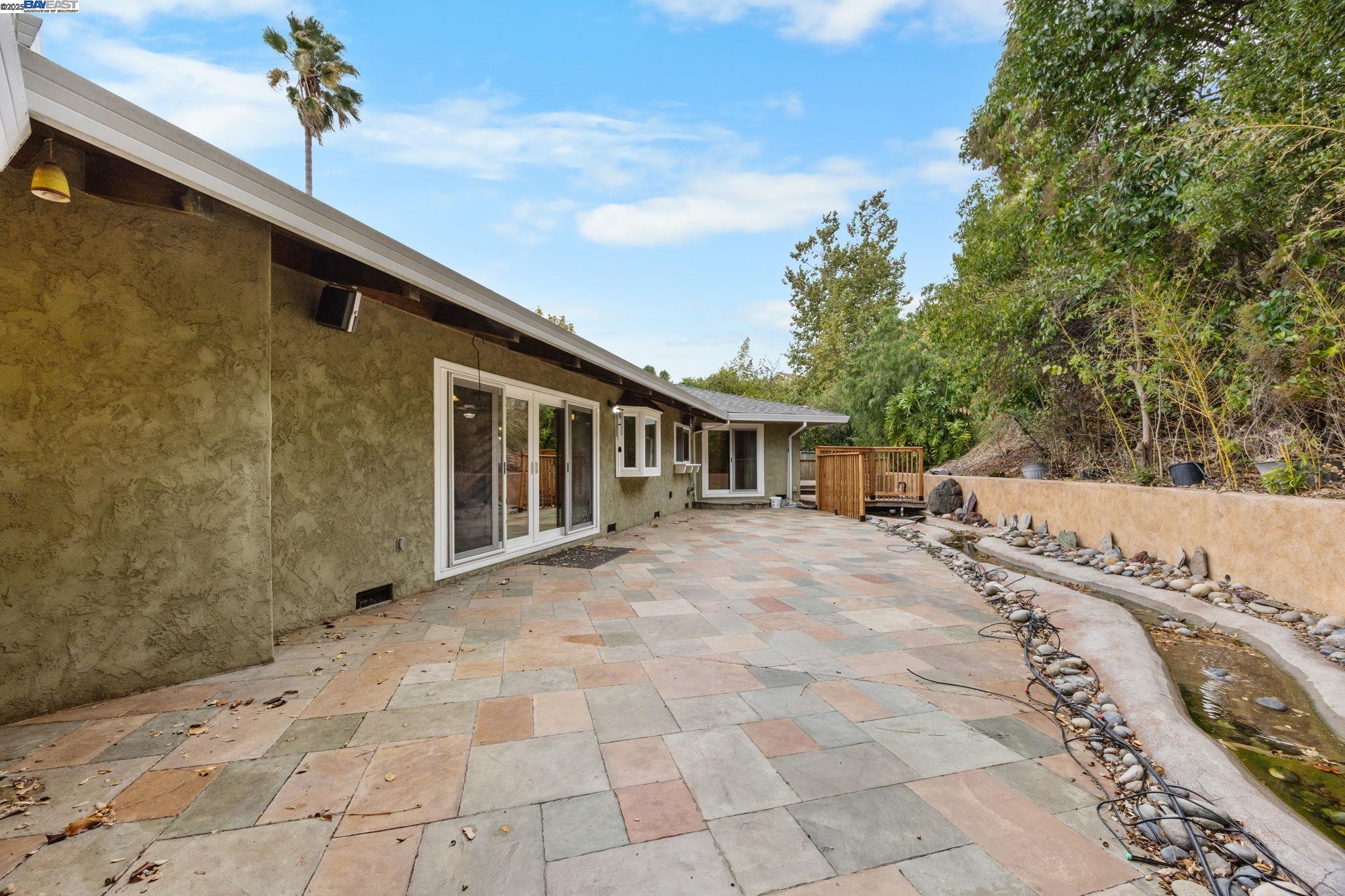 Detail Gallery Image 44 of 54 For 699 Fiesta Place, Hayward,  CA 94544 - 4 Beds | 2/1 Baths