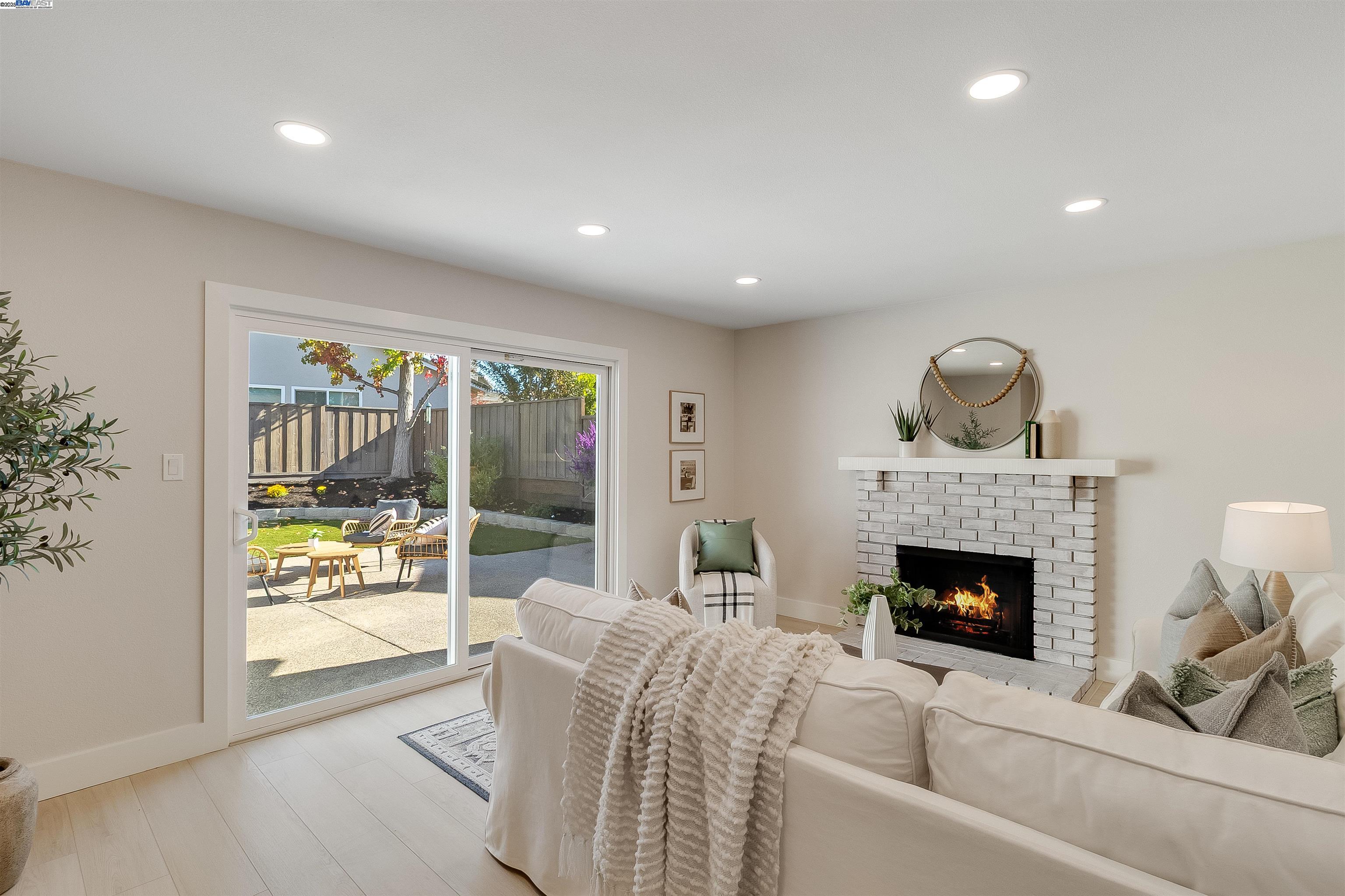 Detail Gallery Image 17 of 38 For 5436 Charlotte Way, Livermore,  CA 94550 - 4 Beds | 2 Baths