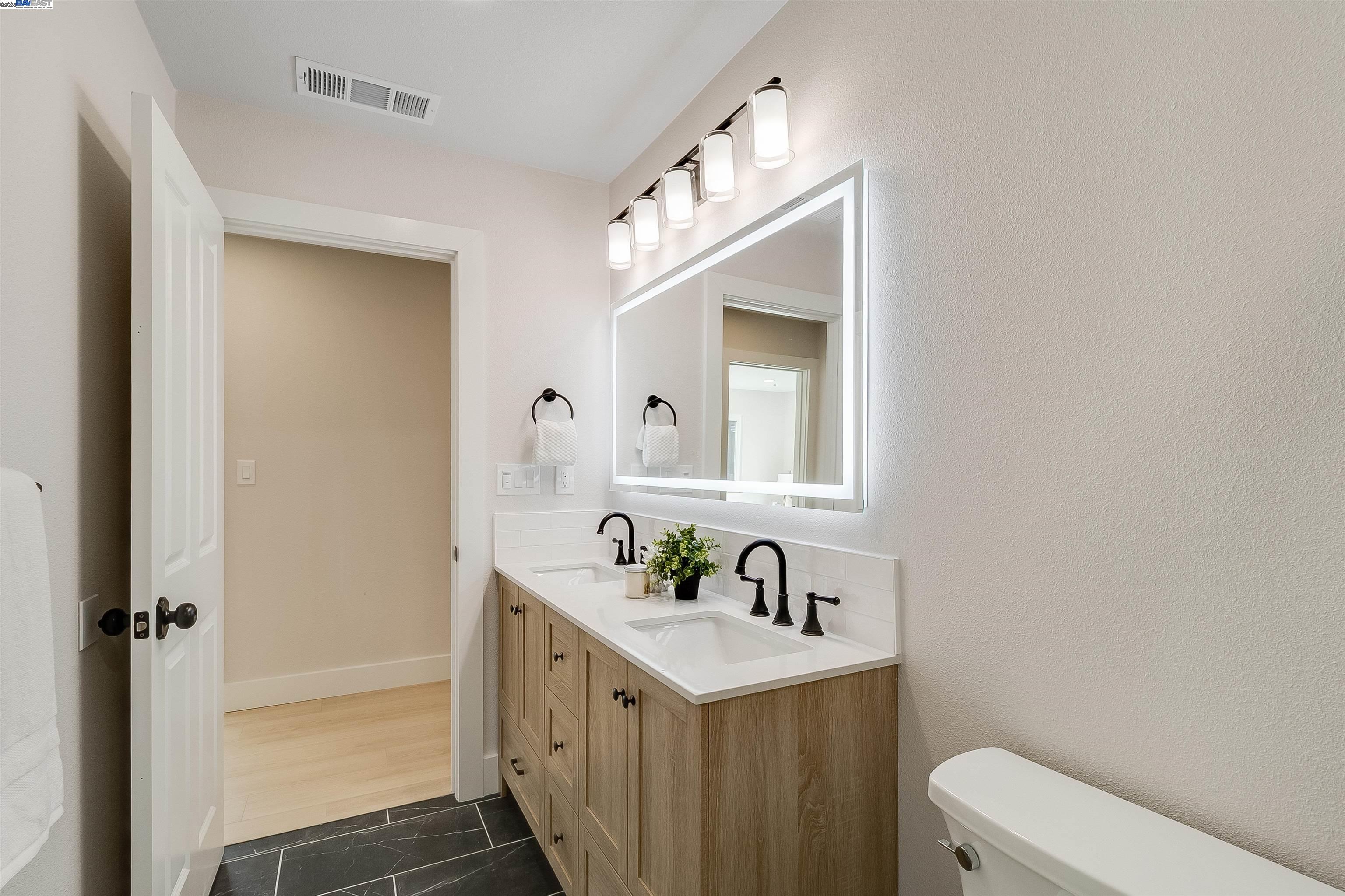 Detail Gallery Image 22 of 38 For 5436 Charlotte Way, Livermore,  CA 94550 - 4 Beds | 2 Baths