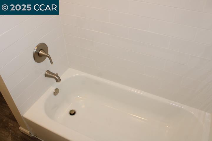 Detail Gallery Image 13 of 16 For 5918 Alameda Ave. #5918,  Richmond,  CA 94804 - 1 Beds | 1 Baths