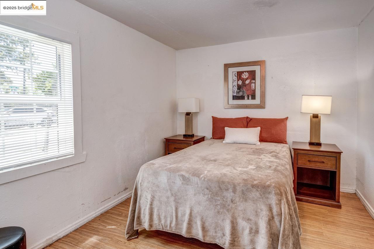 Detail Gallery Image 13 of 20 For 701 Alamo Ave, Richmond,  CA 94801 - – Beds | – Baths