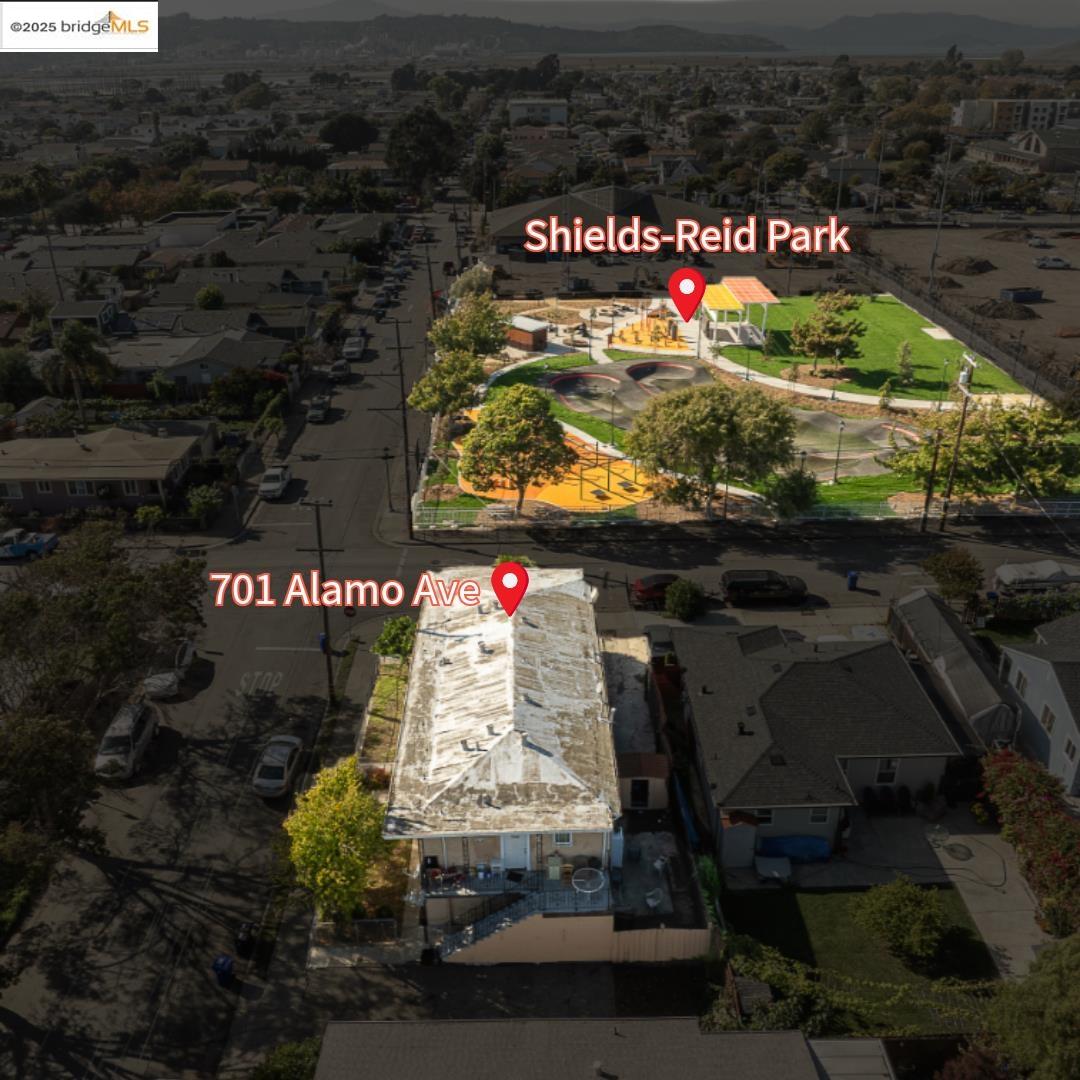 Detail Gallery Image 10 of 20 For 701 Alamo Ave, Richmond,  CA 94801 - – Beds | – Baths