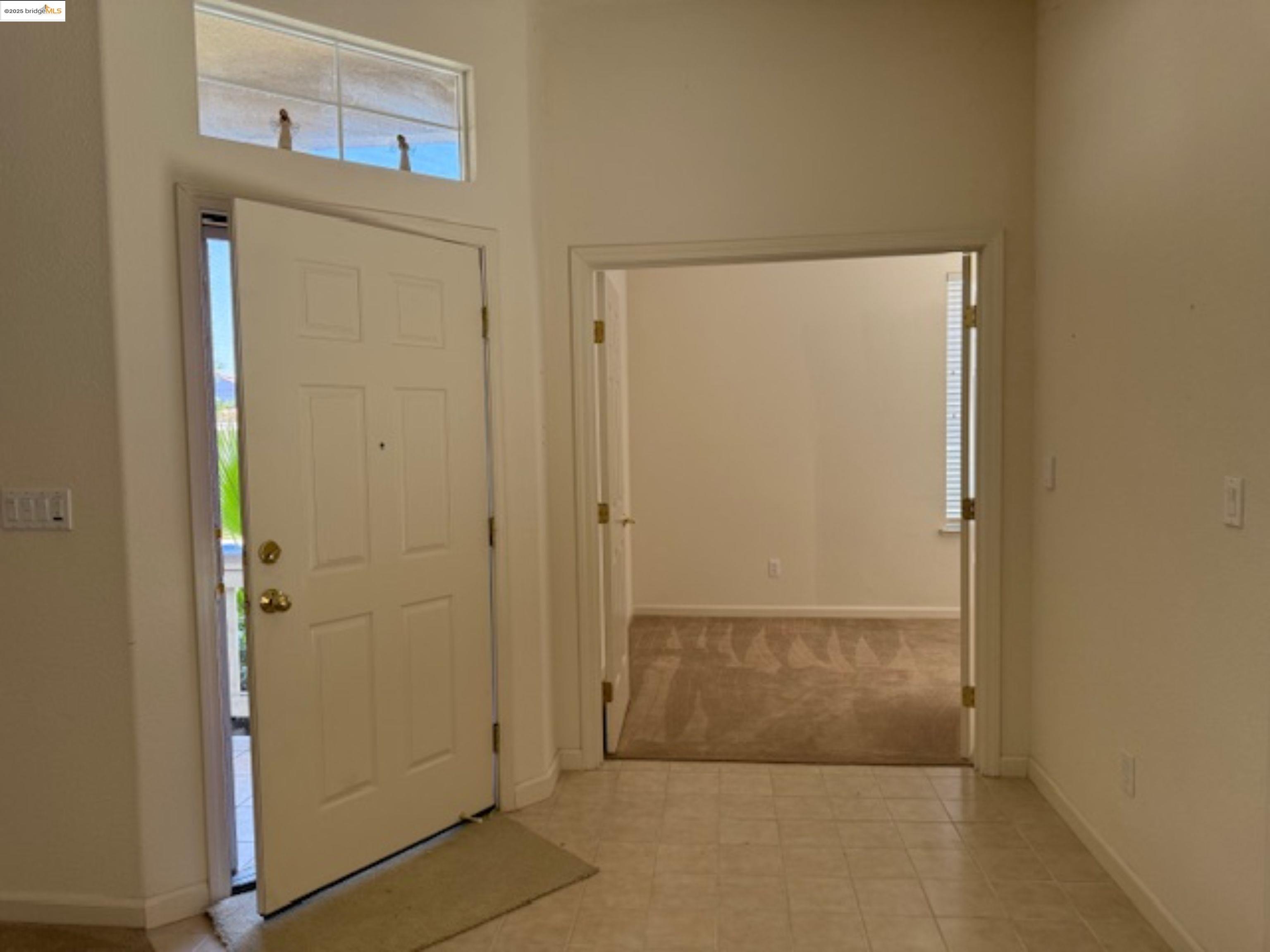 Detail Gallery Image 8 of 13 For 603 Twin Lakes Ln, Rio Vista,  CA 94571 - 3 Beds | 2/1 Baths