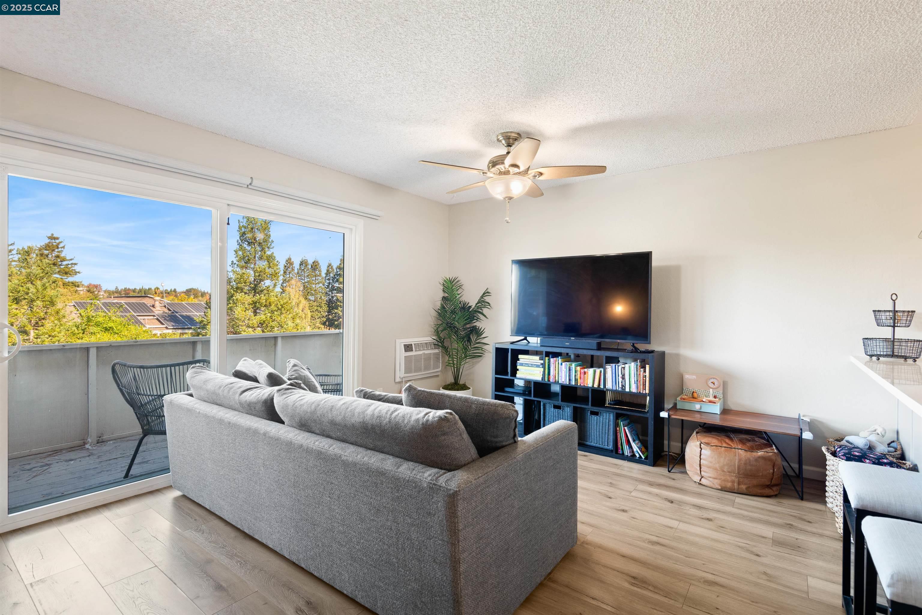 Condos For Sale in Pleasant Hill, CA