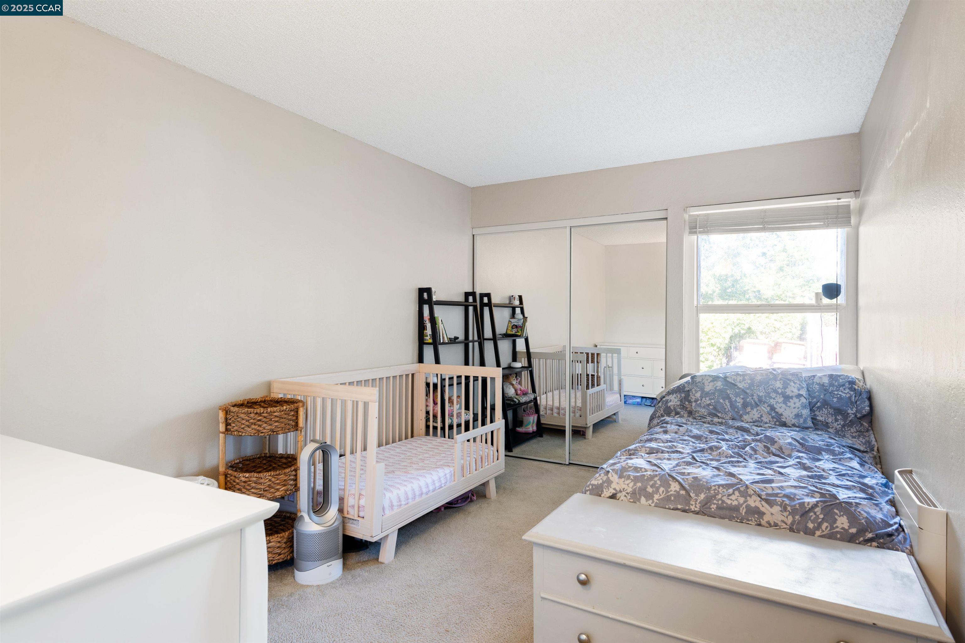 Detail Gallery Image 18 of 26 For 2420 Pleasant Hill Rd #4,  Pleasant Hill,  CA 94523 - 3 Beds | 1/1 Baths