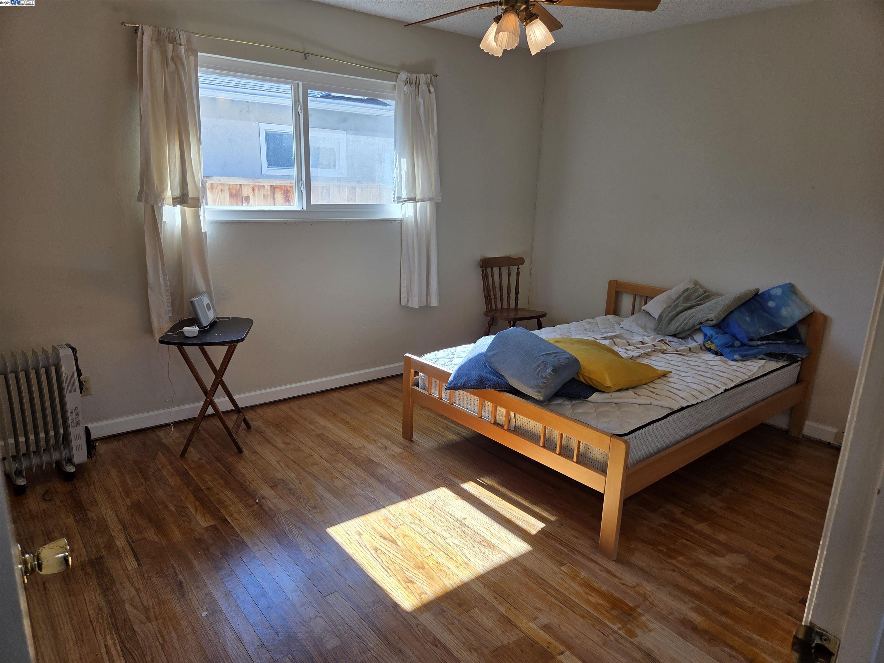 Detail Gallery Image 17 of 27 For 6198 Hancock Ave, San Jose,  CA 95123 - 4 Beds | 2 Baths