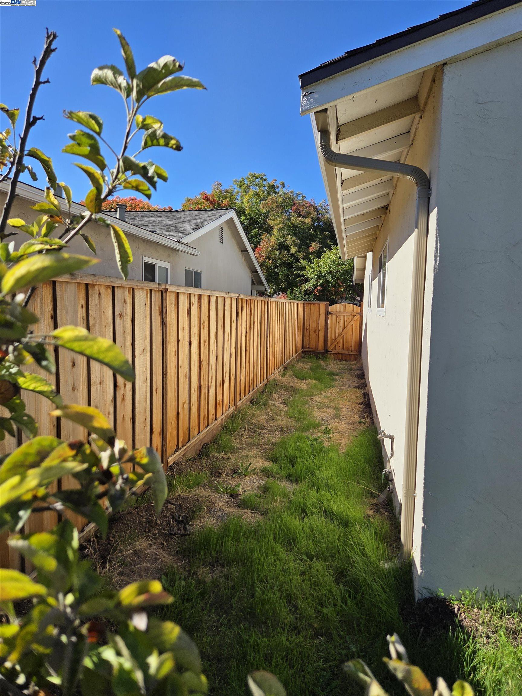 Detail Gallery Image 27 of 27 For 6198 Hancock Ave, San Jose,  CA 95123 - 4 Beds | 2 Baths