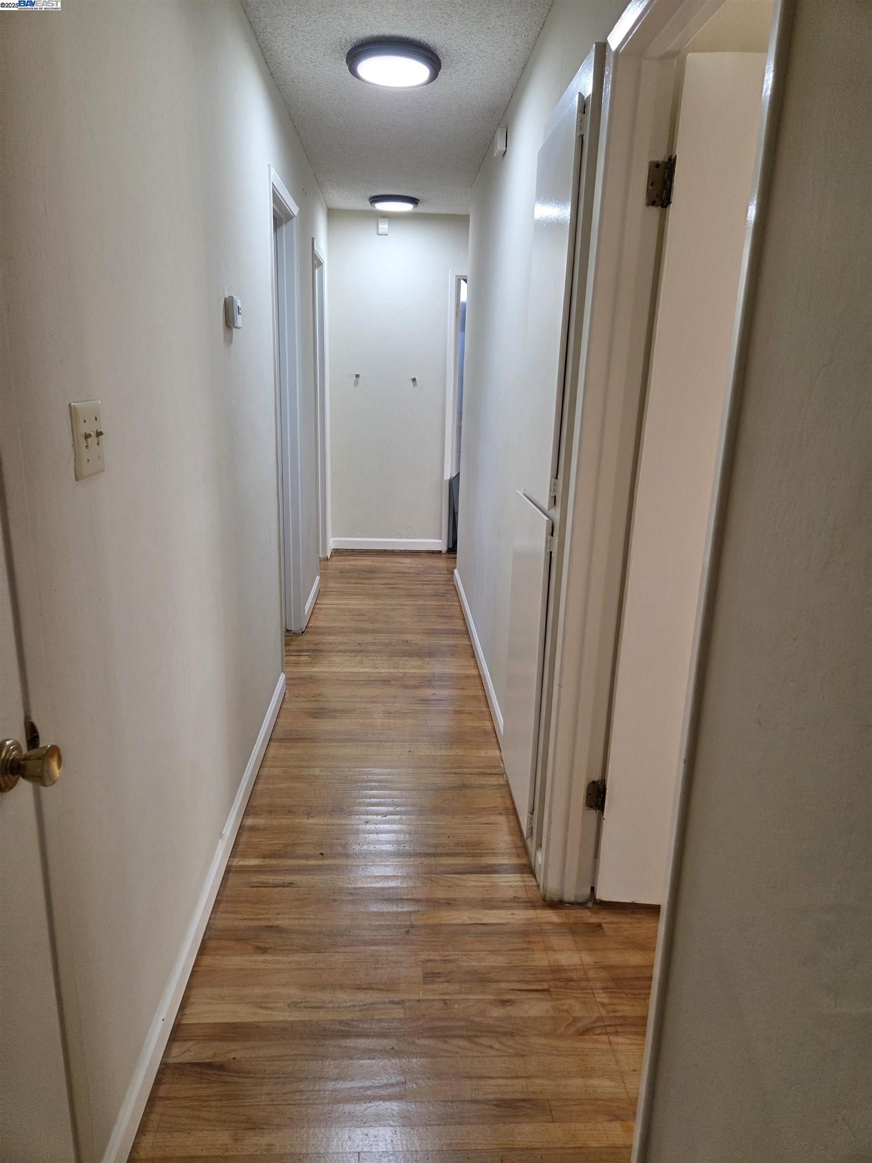 Detail Gallery Image 7 of 27 For 6198 Hancock Ave, San Jose,  CA 95123 - 4 Beds | 2 Baths