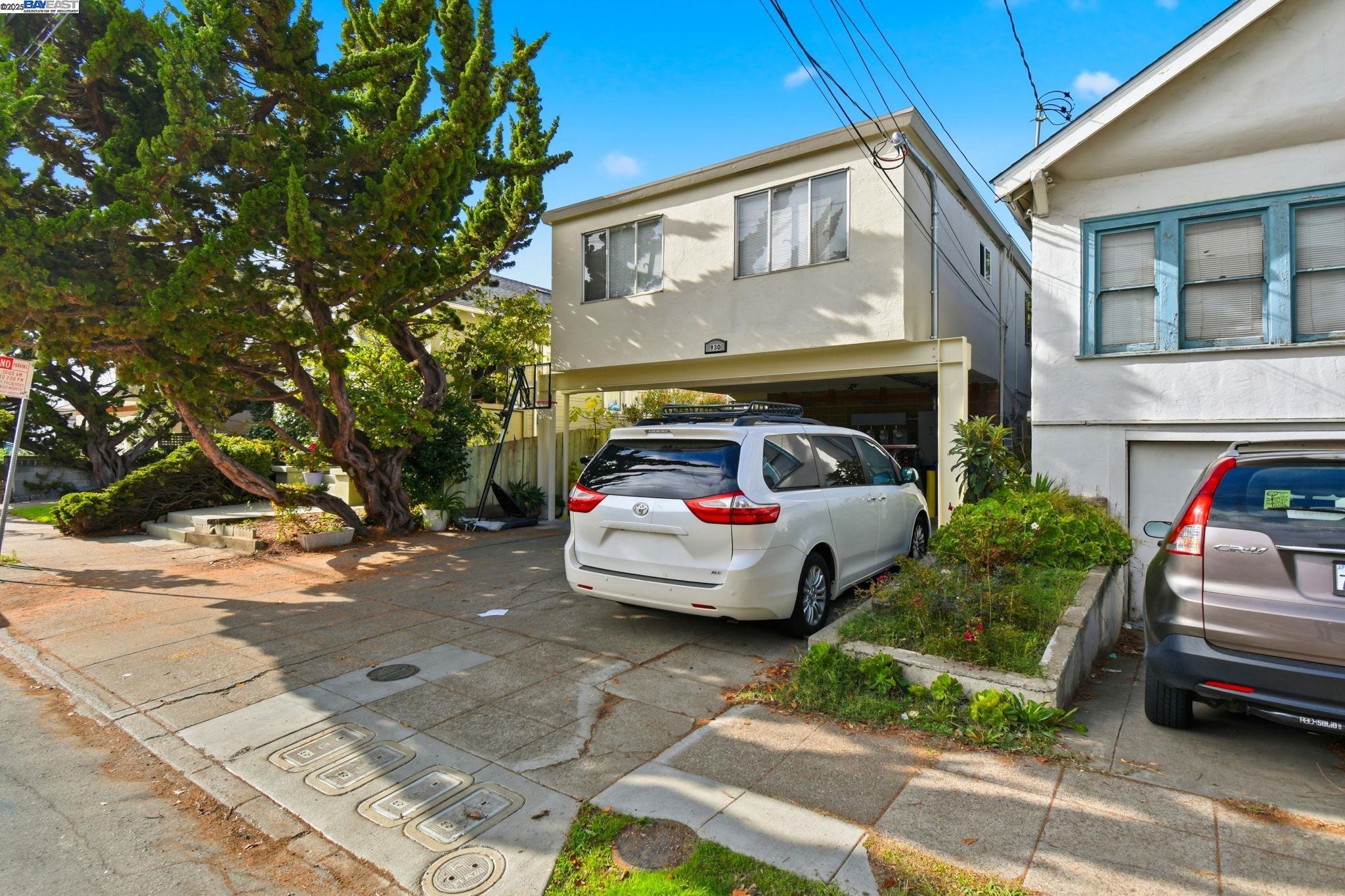 Detail Gallery Image 4 of 14 For 930 Kains Ave, Albany,  CA 94706 - – Beds | – Baths