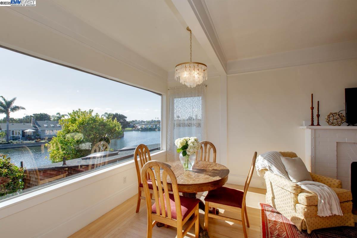 Detail Gallery Image 13 of 57 For 2000 Clinton Ave, Alameda,  CA 94501 - – Beds | – Baths