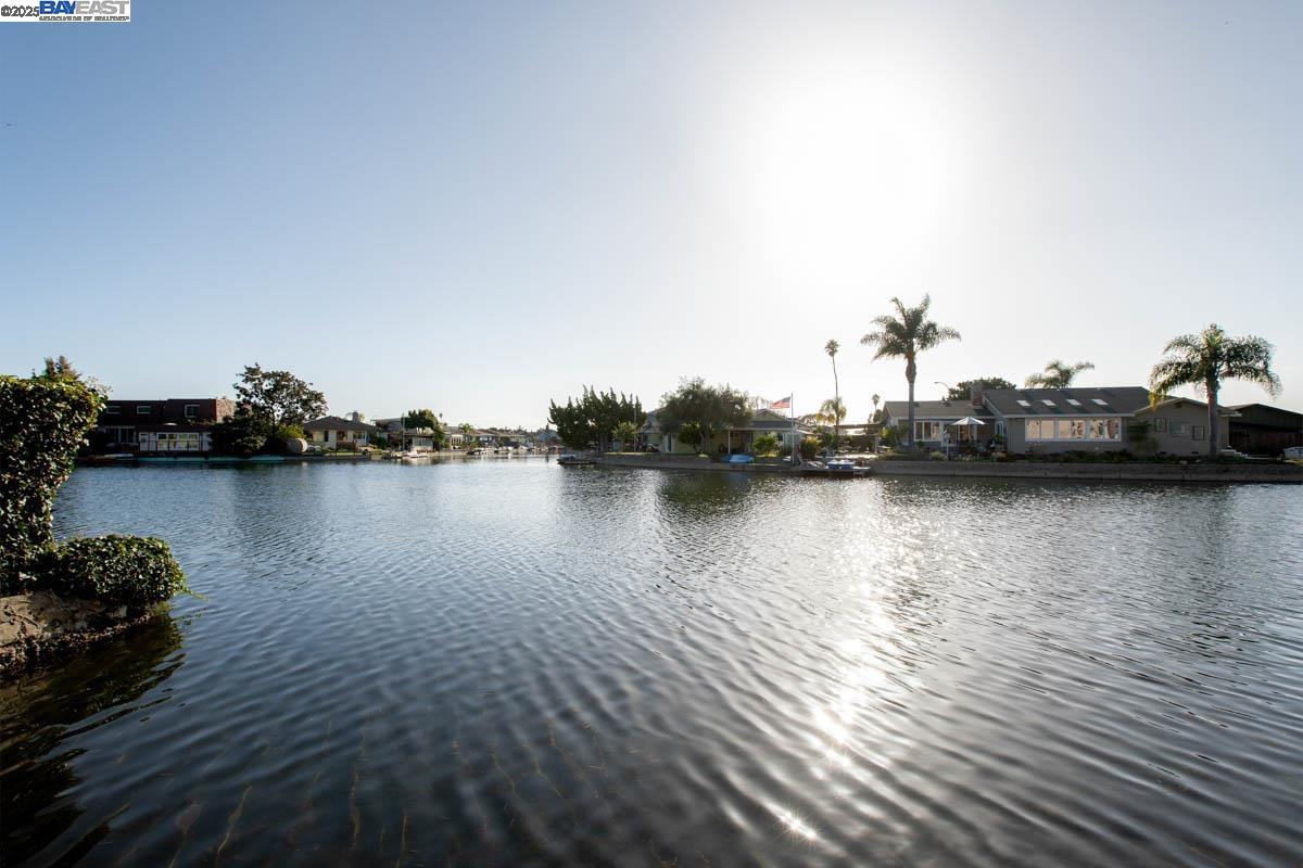 Detail Gallery Image 39 of 57 For 2000 Clinton Ave, Alameda,  CA 94501 - – Beds | – Baths