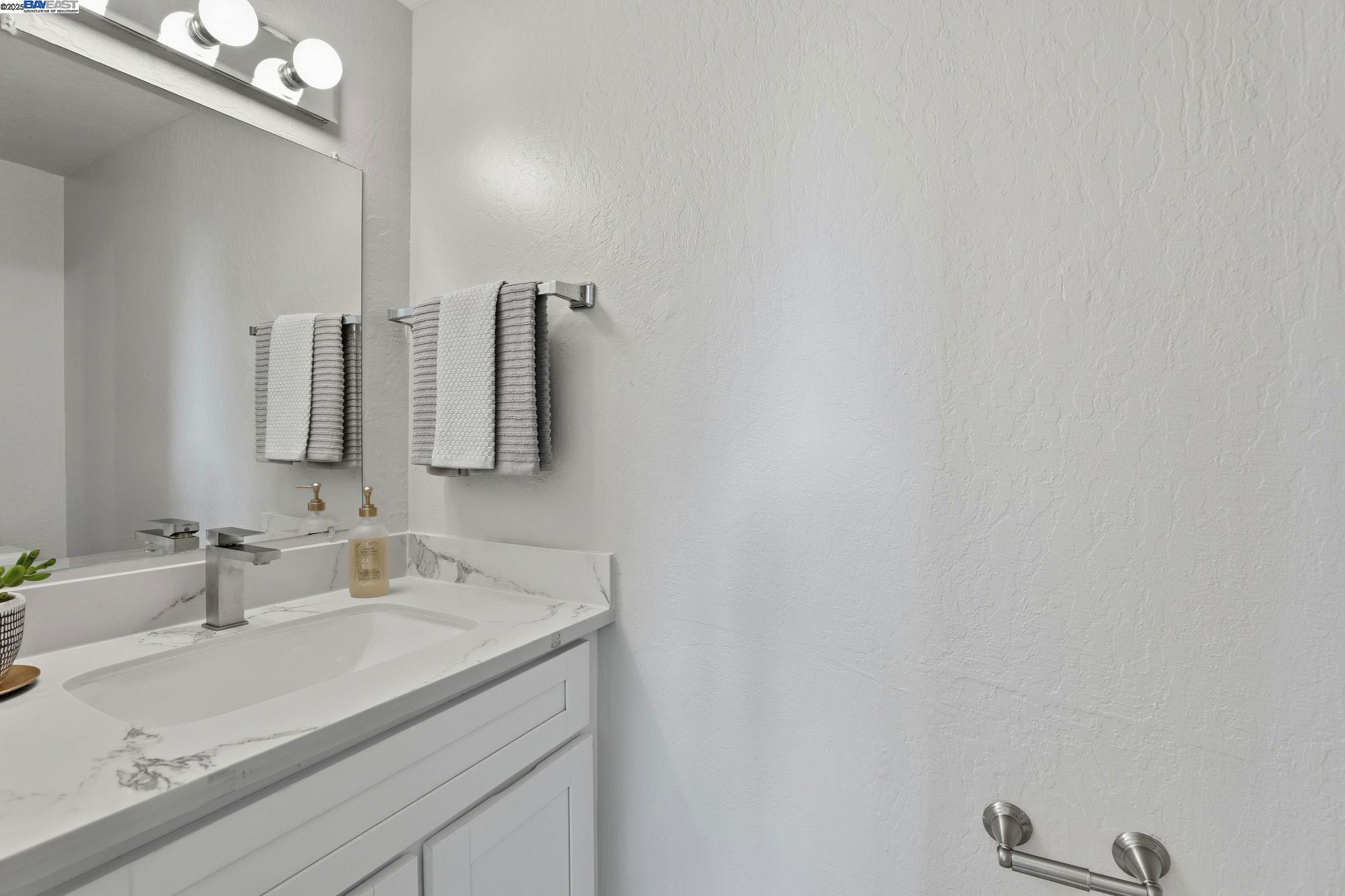 Detail Gallery Image 17 of 34 For 777 Partridge Cmn, Livermore,  CA 94551 - 2 Beds | 1/1 Baths