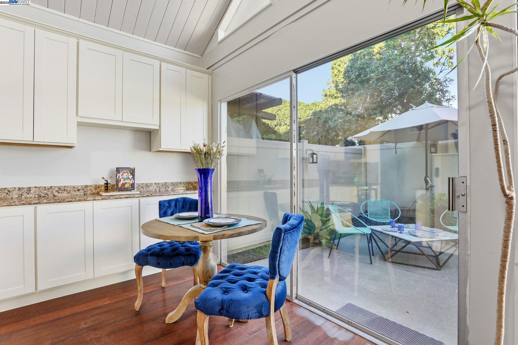 Detail Gallery Image 9 of 34 For 777 Partridge Cmn, Livermore,  CA 94551 - 2 Beds | 1/1 Baths