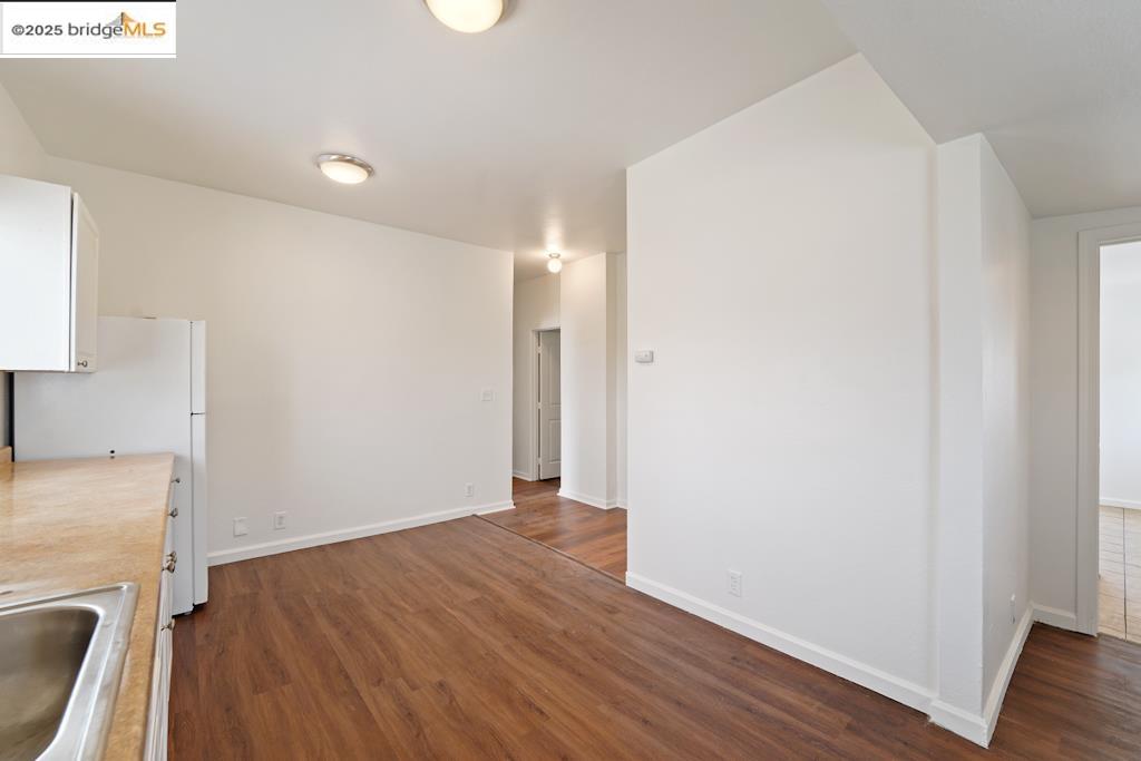 Detail Gallery Image 10 of 30 For 203 Bissell Ave, Richmond,  CA 94801 - – Beds | – Baths