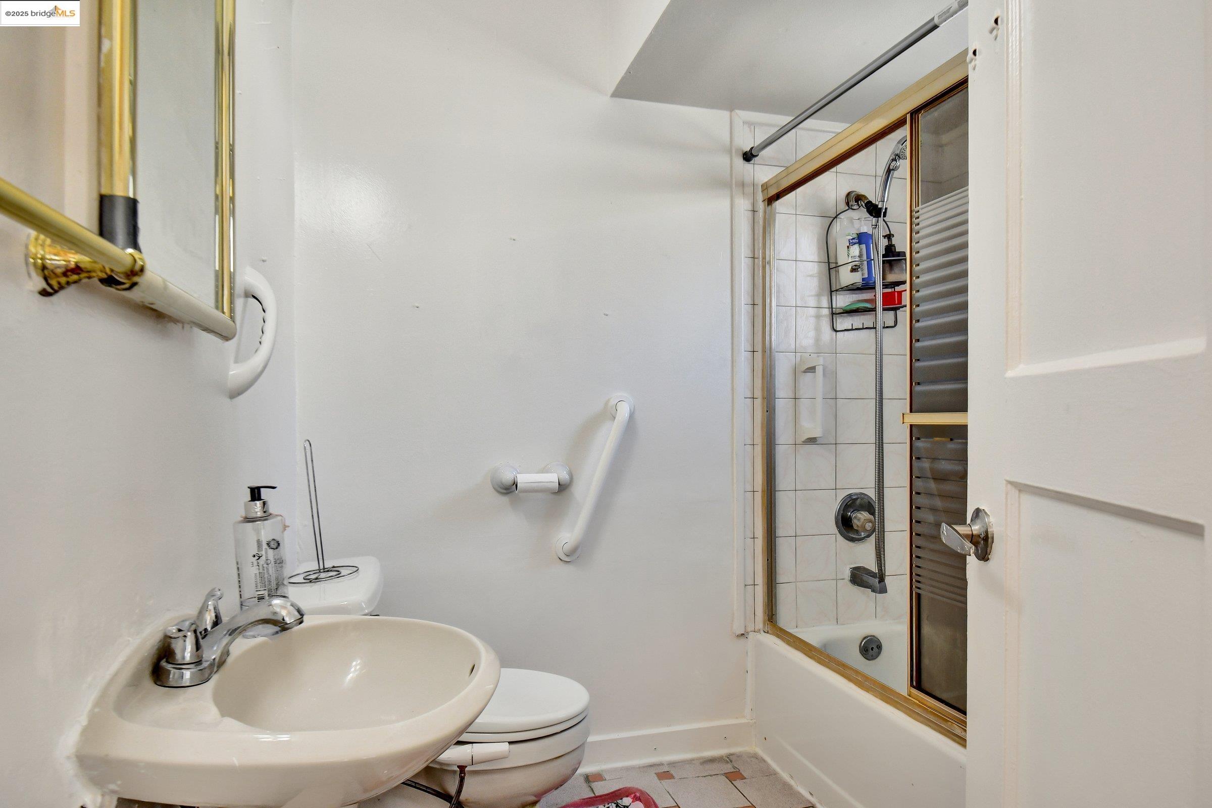 Detail Gallery Image 21 of 36 For 532 Lexington Avenue, El Cerrito,  CA 94530 - 3 Beds | 2 Baths