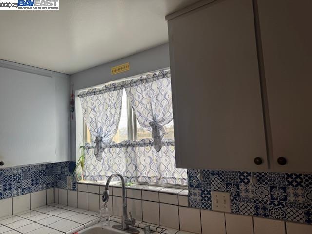 Detail Gallery Image 5 of 5 For 20917 Locust Unit E, Hayward,  CA 94541 - 2 Beds | 1/1 Baths