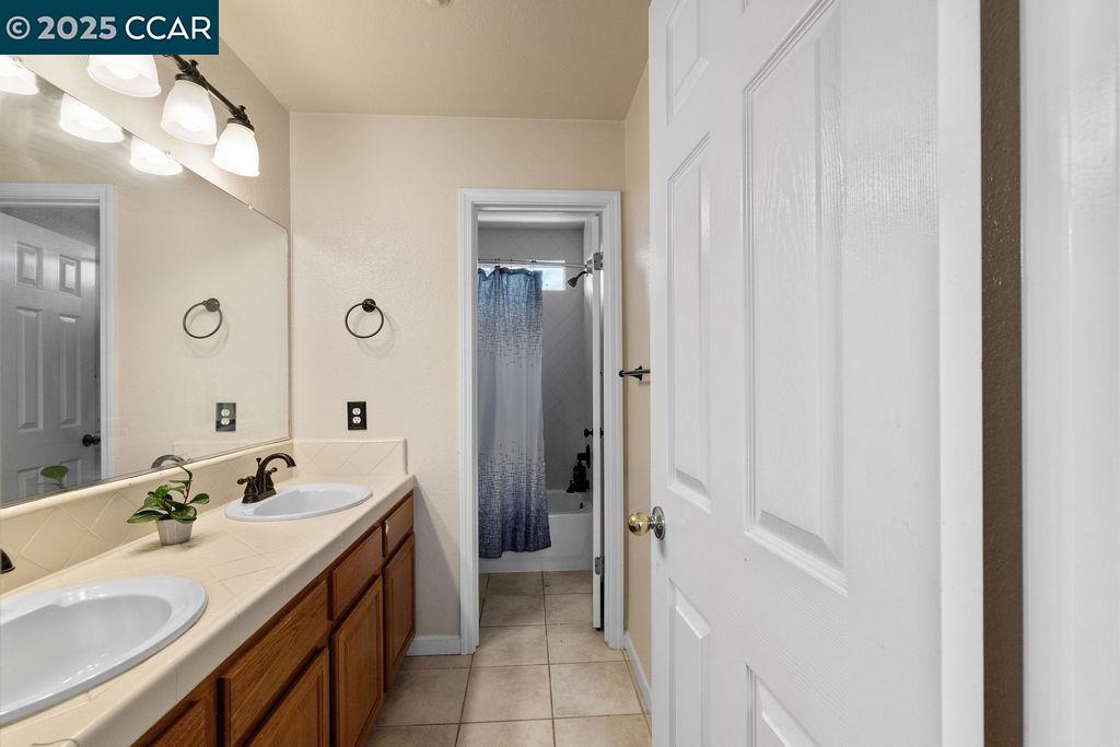 Detail Gallery Image 35 of 50 For 1316 Muscat Ct, Brentwood,  CA 94513 - 4 Beds | 3 Baths