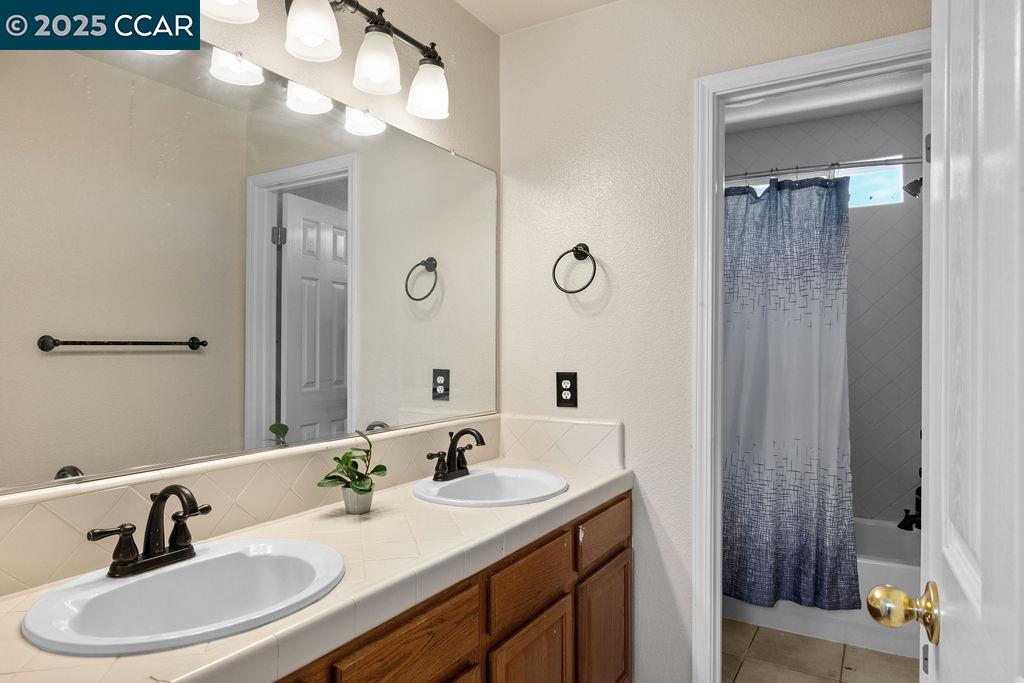 Detail Gallery Image 36 of 50 For 1316 Muscat Ct, Brentwood,  CA 94513 - 4 Beds | 3 Baths