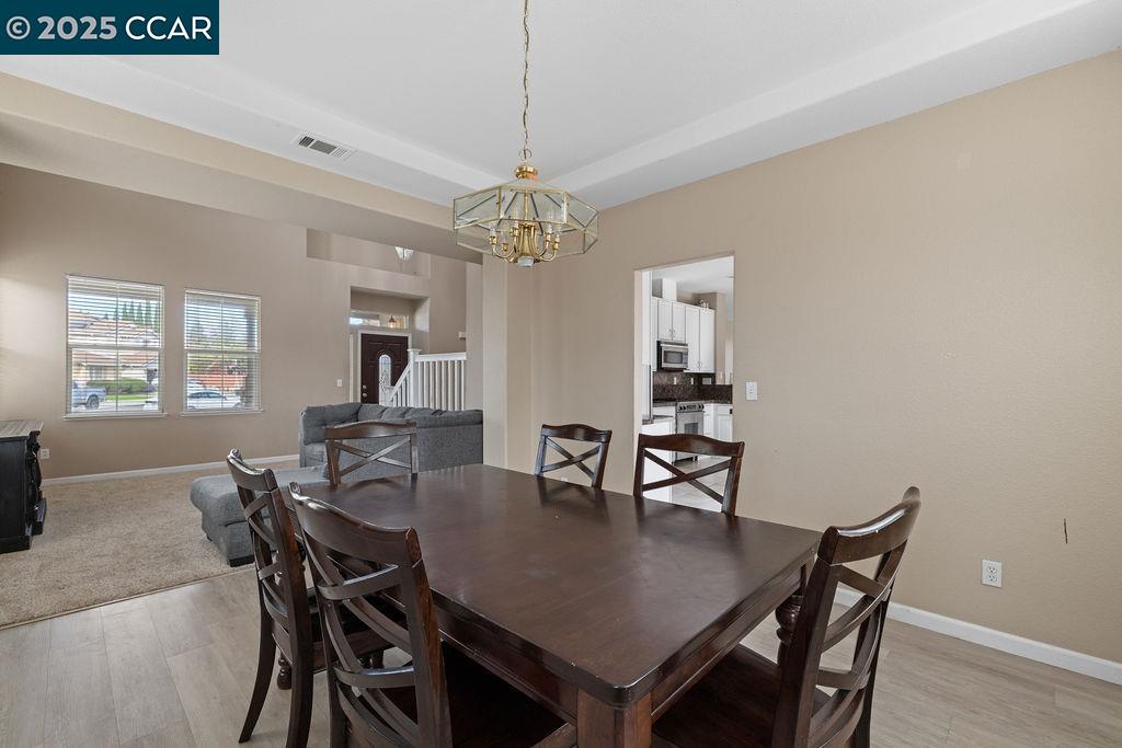 Detail Gallery Image 6 of 50 For 1316 Muscat Ct, Brentwood,  CA 94513 - 4 Beds | 3 Baths