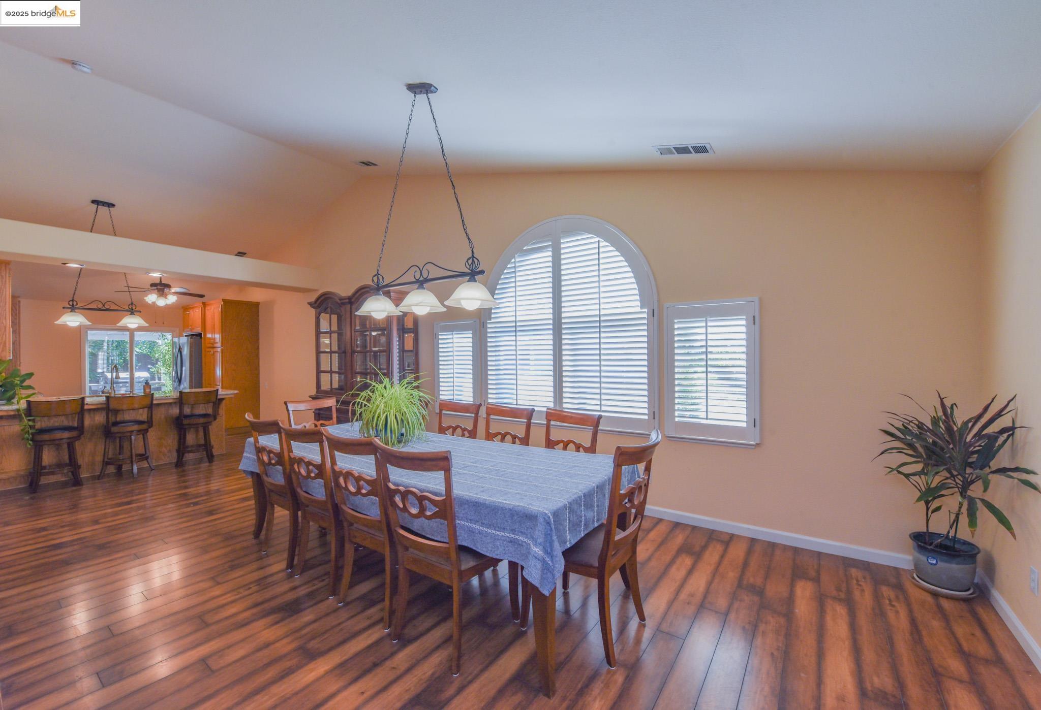 Detail Gallery Image 7 of 45 For 10626 River Oak Ct, Jamestown,  CA 95327 - 3 Beds | 2 Baths