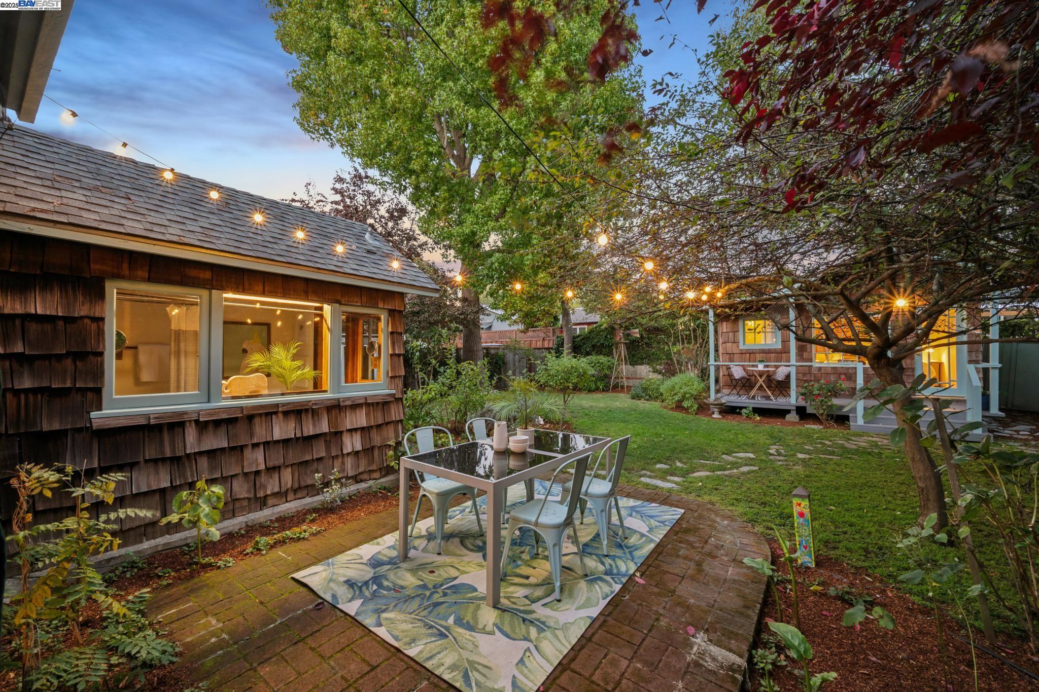 Front Image Thumbnail for BE41116718