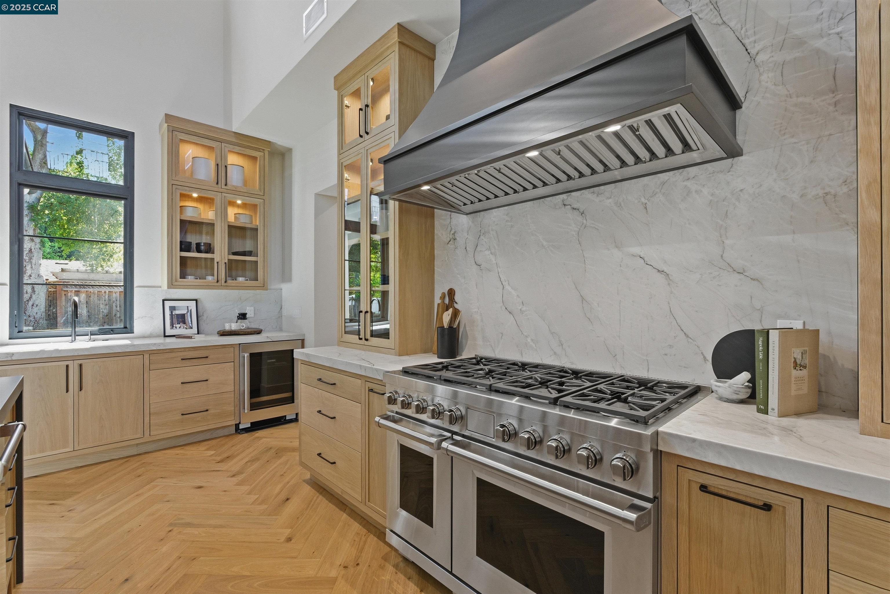 Detail Gallery Image 18 of 60 For 11 Xavier Ct, Alamo,  CA 94507 - 6 Beds | 6/2 Baths