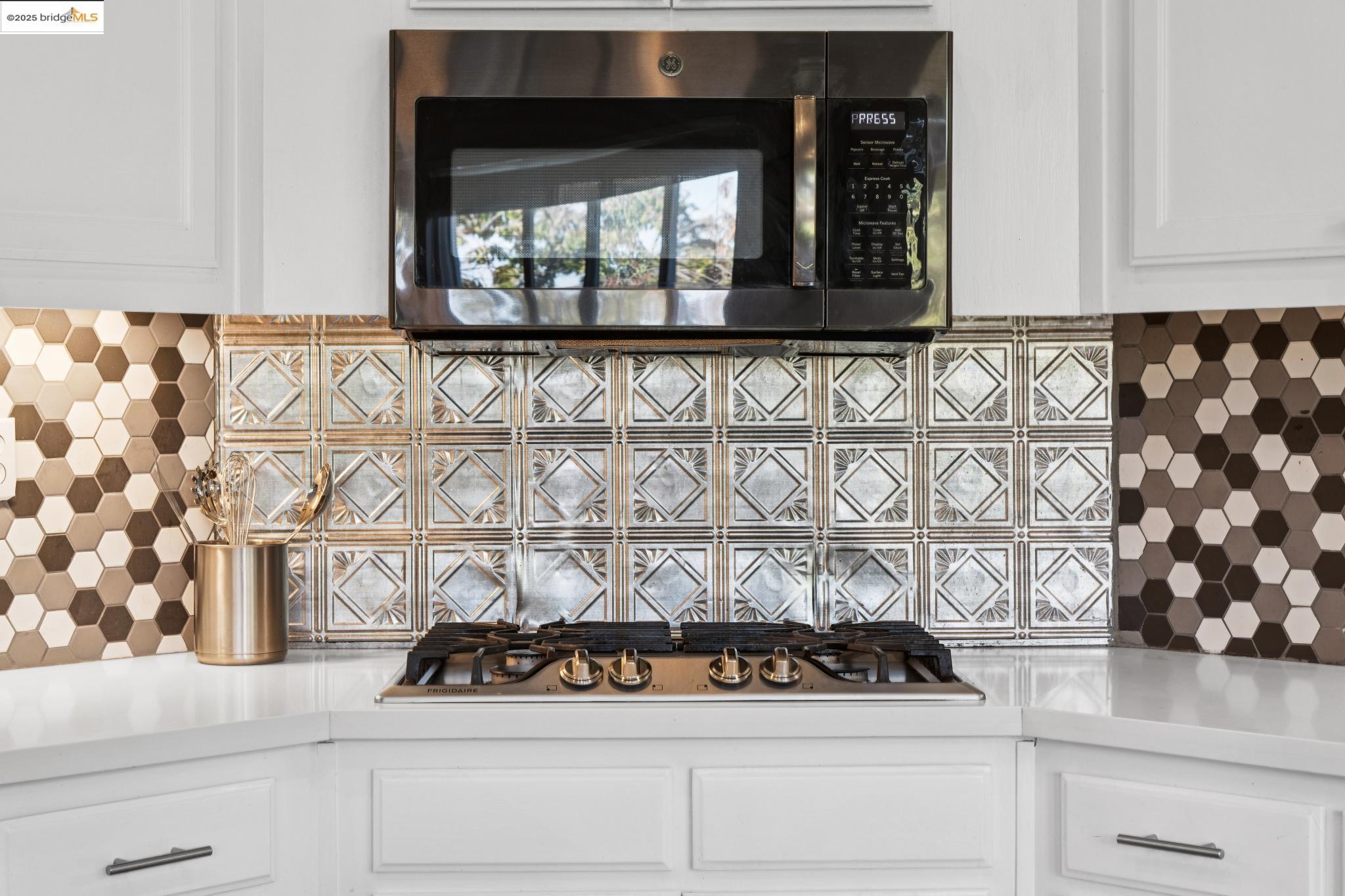 Detail Gallery Image 18 of 53 For 568 Cattail Ct, American Canyon,  CA 94503 - 5 Beds | 3 Baths