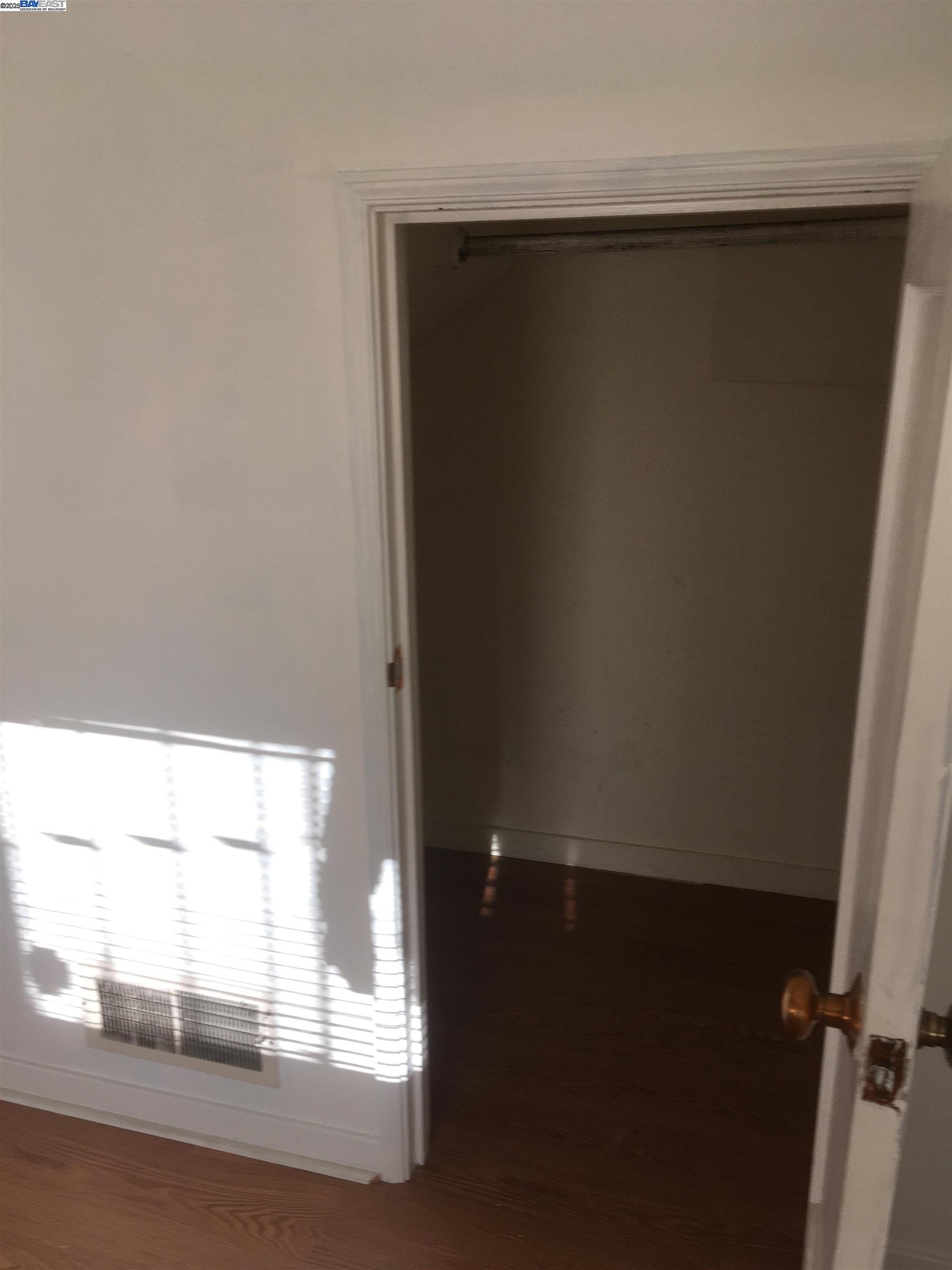 Detail Gallery Image 21 of 24 For 500 Fortuna Ave, San Leandro,  CA 94577 - 2 Beds | 1 Baths