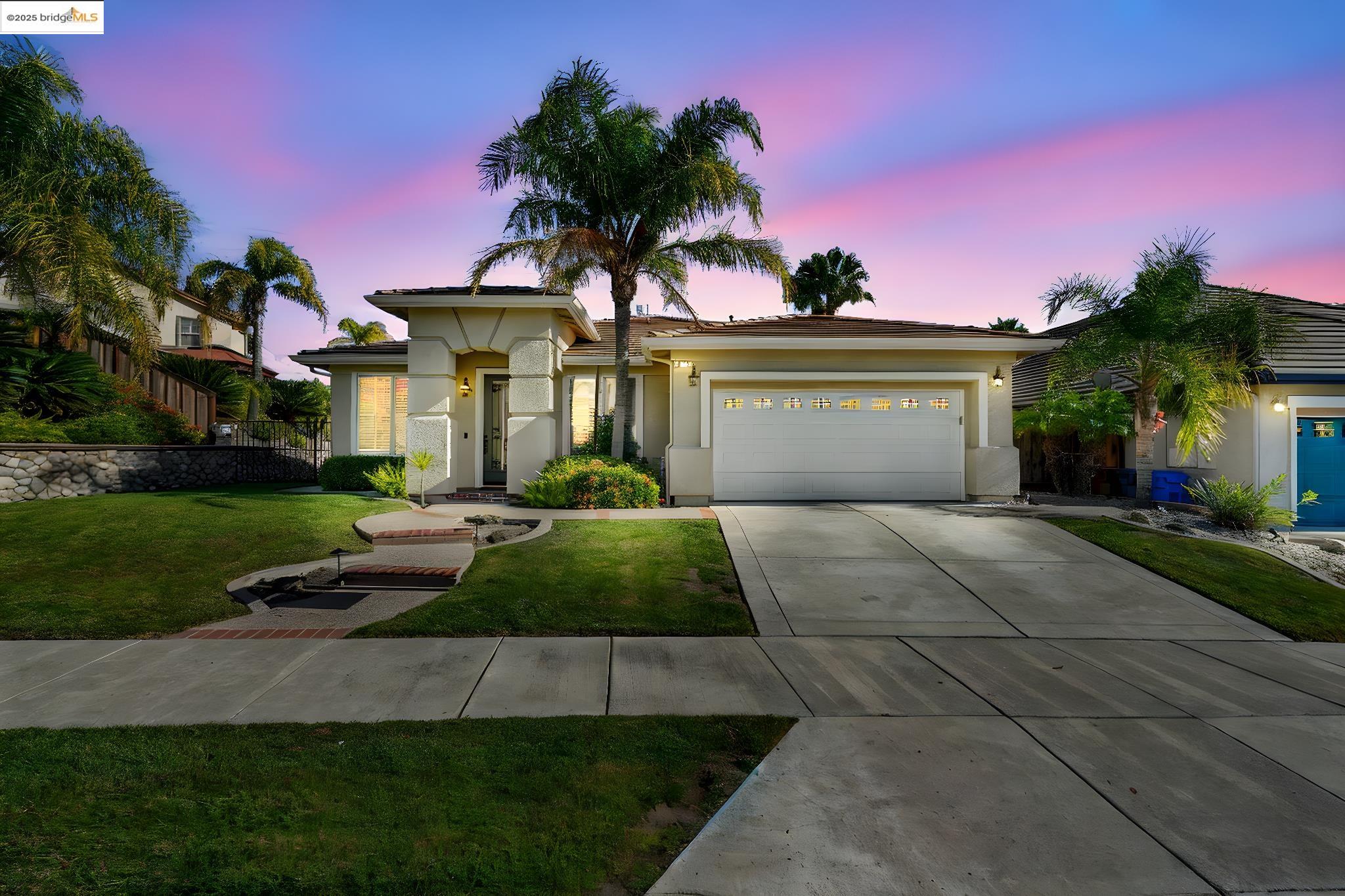 Detail Gallery Image 3 of 44 For 354 Pebble Beach Dr, Brentwood,  CA 94513 - 3 Beds | 2 Baths