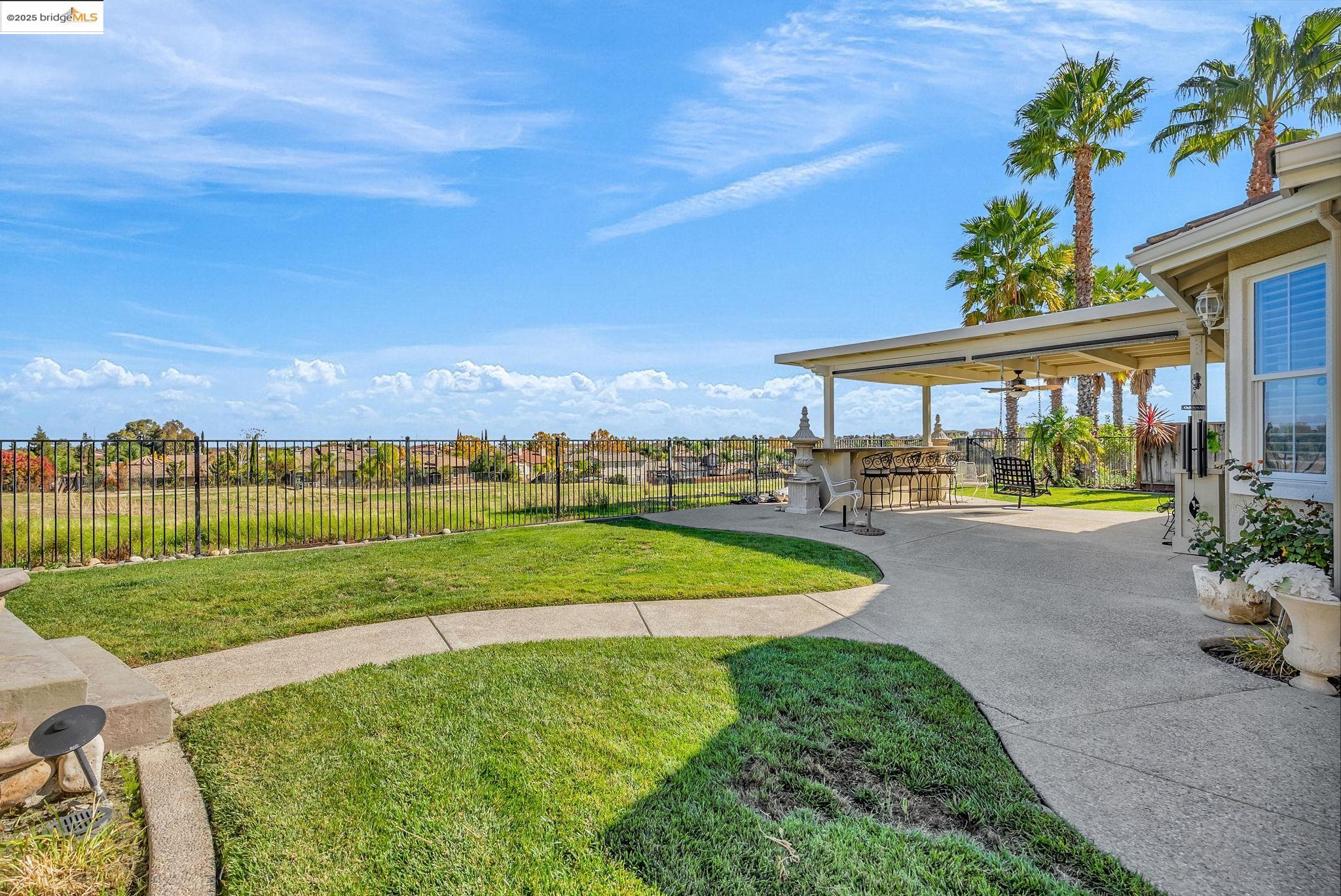 Detail Gallery Image 38 of 44 For 354 Pebble Beach Dr, Brentwood,  CA 94513 - 3 Beds | 2 Baths