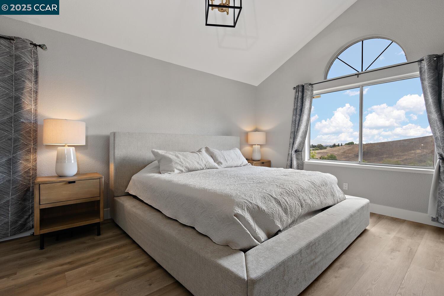 Detail Gallery Image 23 of 42 For 3127 Cherry Valley Cir, Fairfield,  CA 94534 - 4 Beds | 2/1 Baths