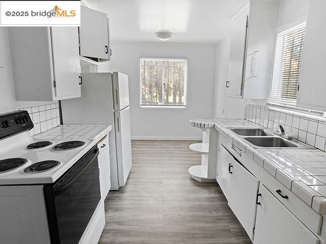 Detail Gallery Image 4 of 6 For 3562 Seminary Ave, Oakland,  CA 94605 - 1 Beds | 1 Baths