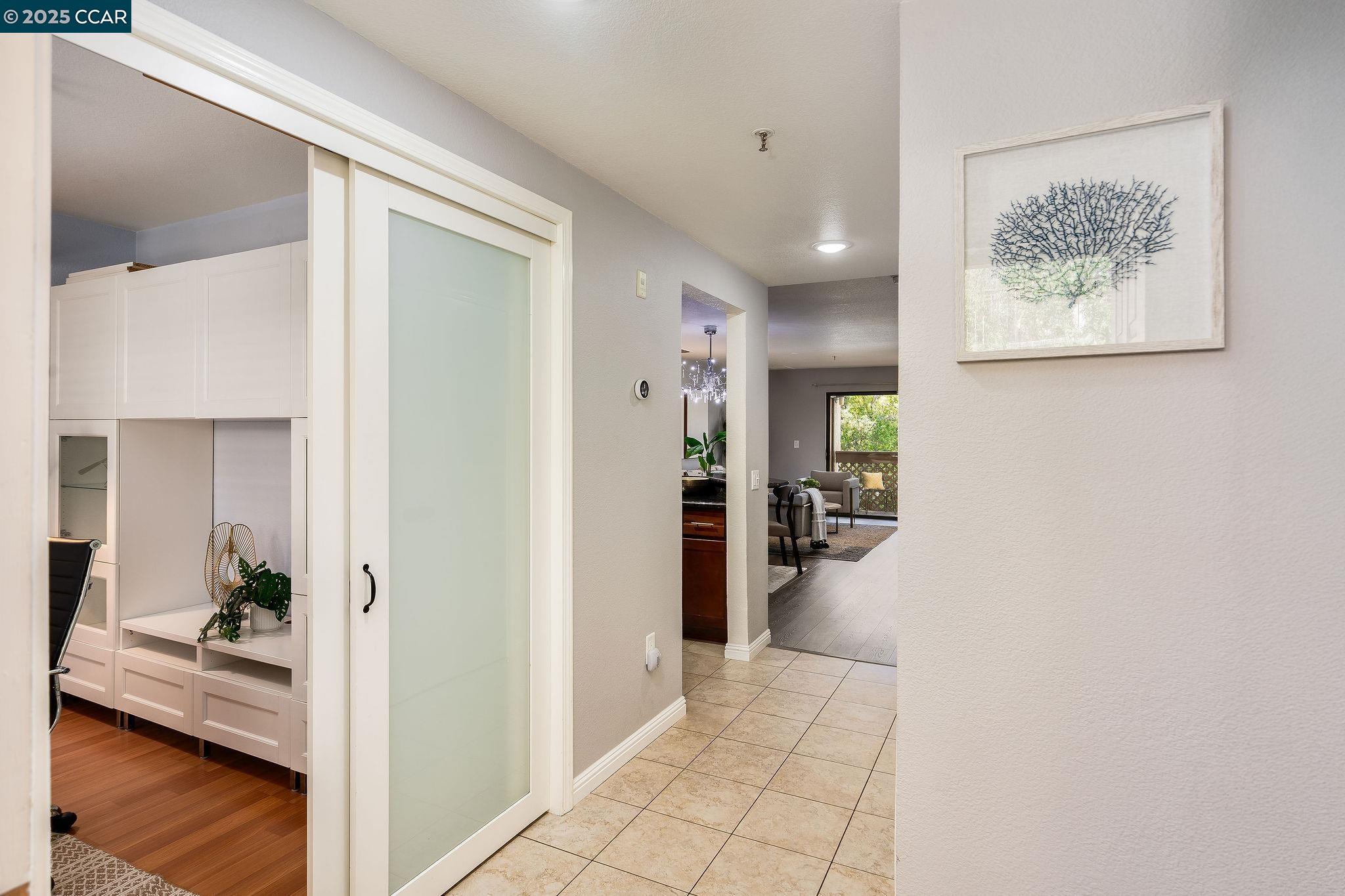 Detail Gallery Image 16 of 27 For 1722 S Villa Way, Walnut Creek,  CA 94595 - 2 Beds | 1/1 Baths