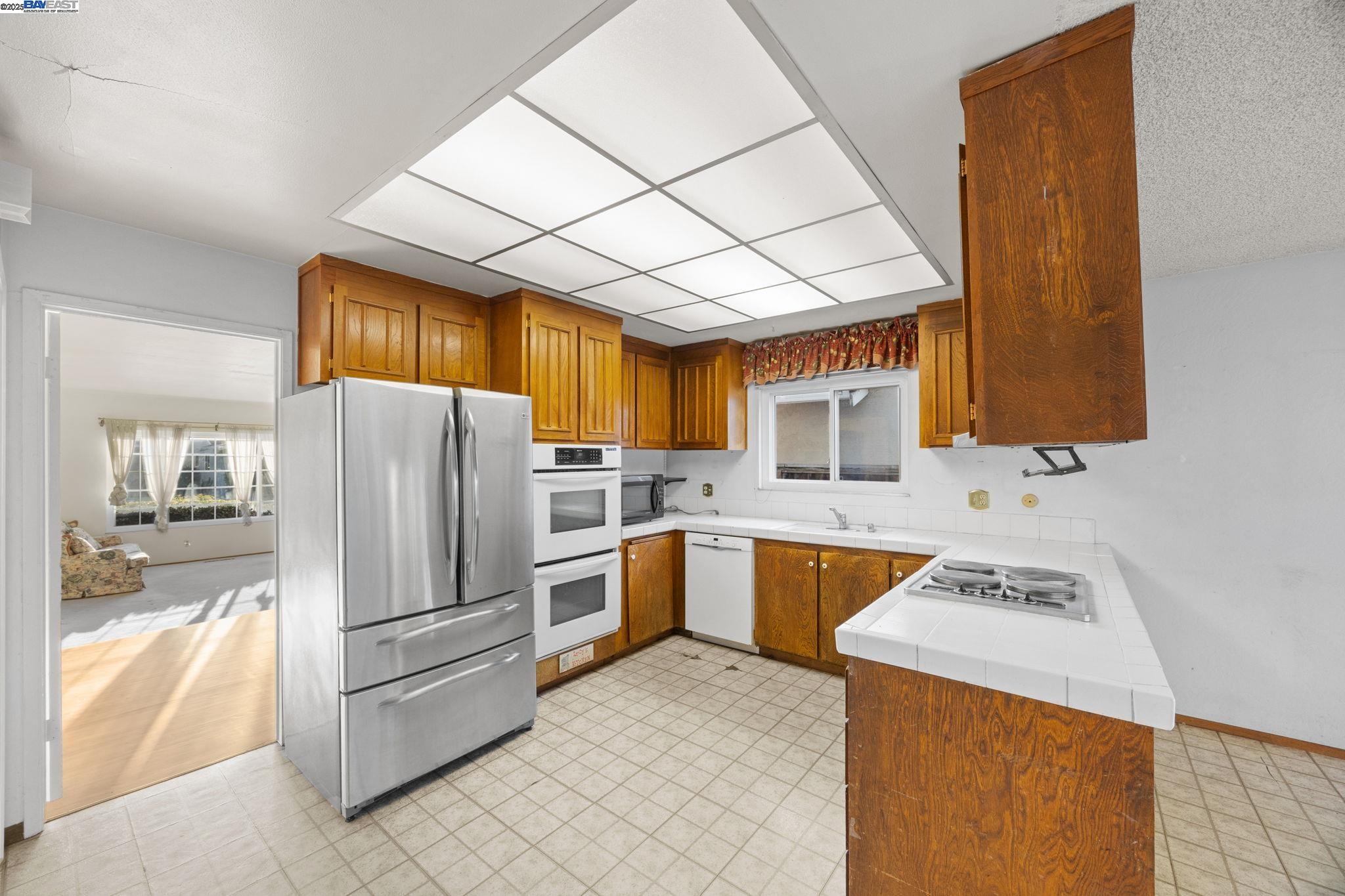 Detail Gallery Image 13 of 44 For 35492 Purcell Pl, Fremont,  CA 94536 - 4 Beds | 2 Baths