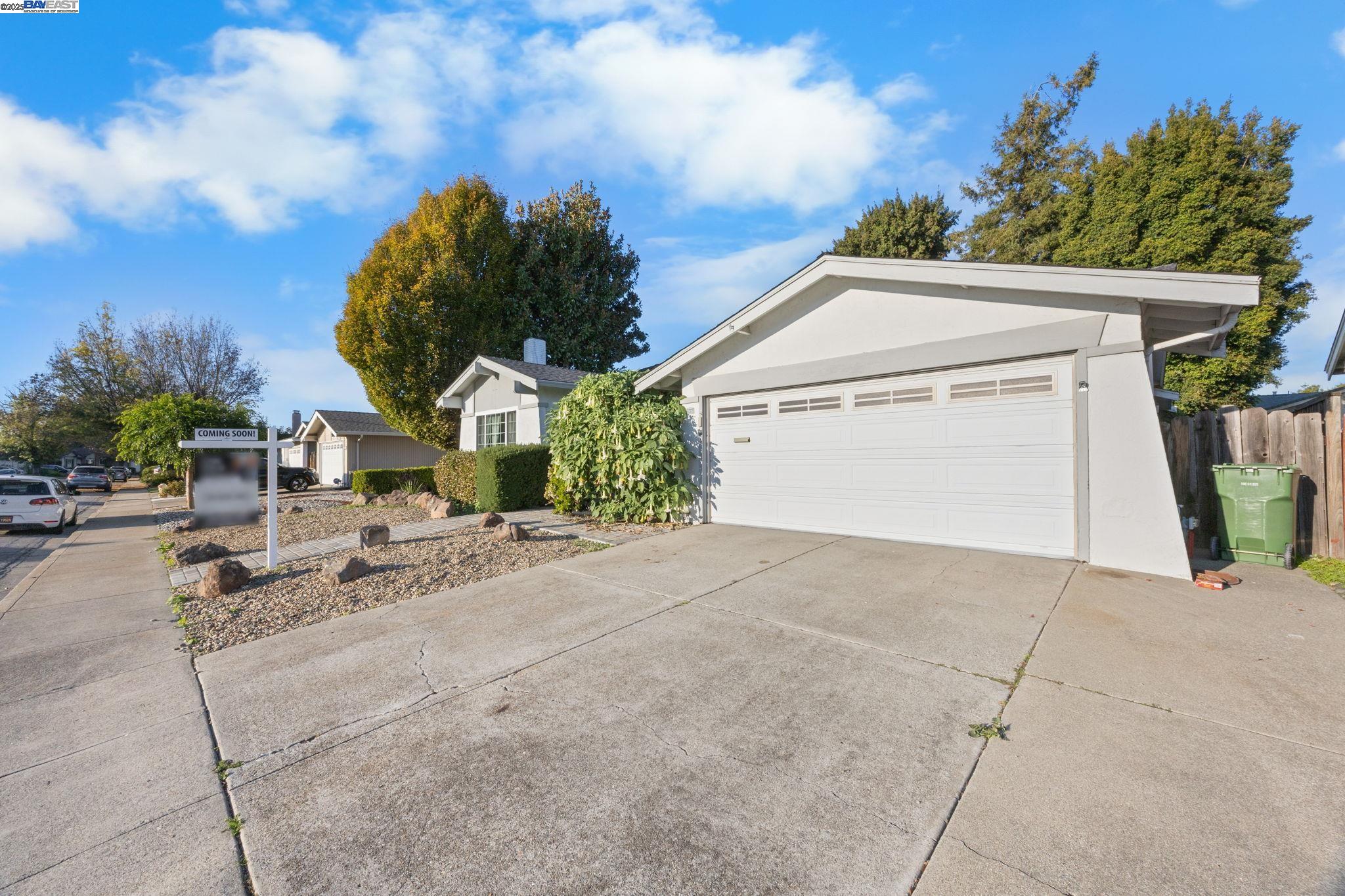 Detail Gallery Image 3 of 44 For 35492 Purcell Pl, Fremont,  CA 94536 - 4 Beds | 2 Baths