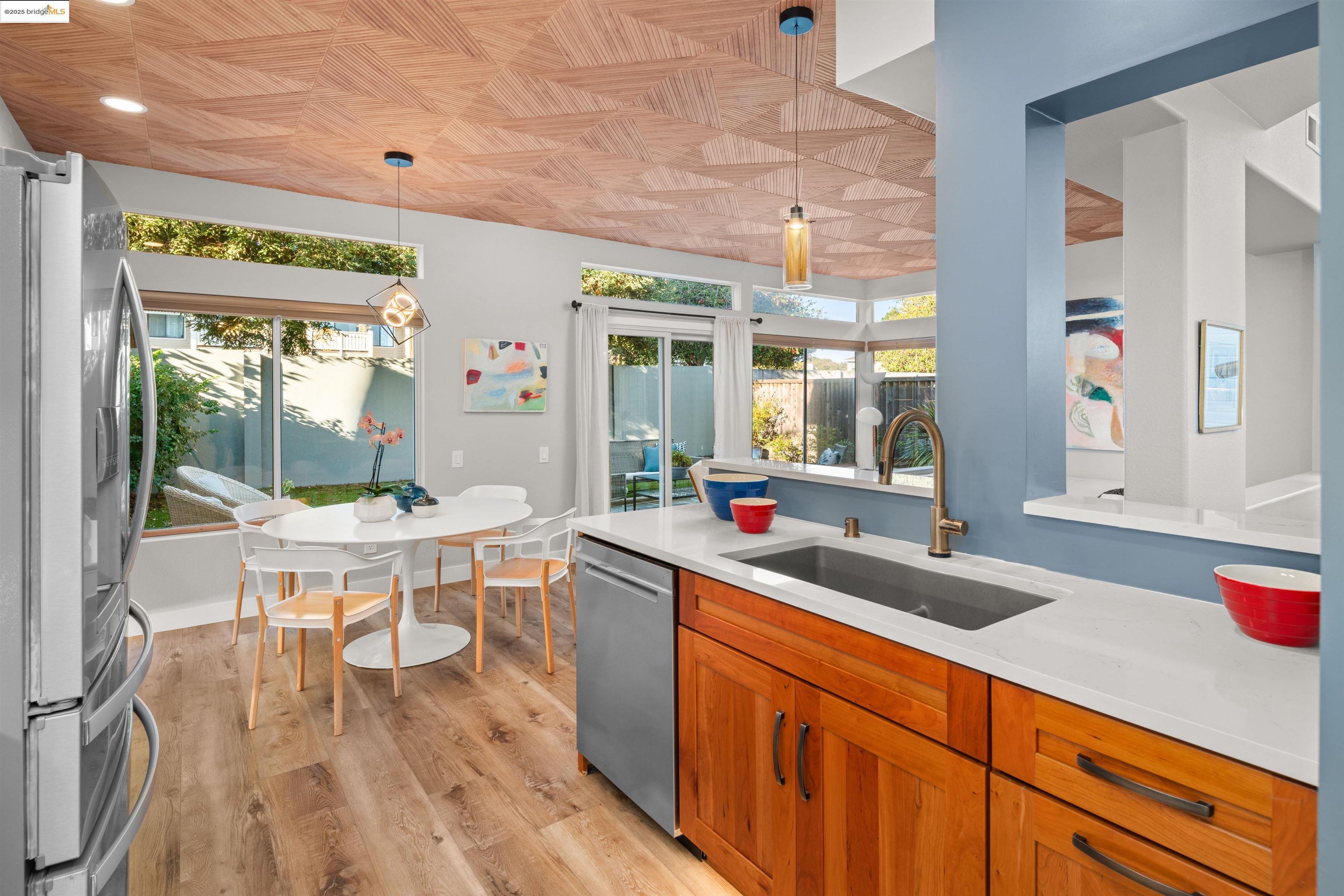 Detail Gallery Image 16 of 60 For 35 Southwind Cir, Richmond,  CA 94804 - 4 Beds | 2/1 Baths