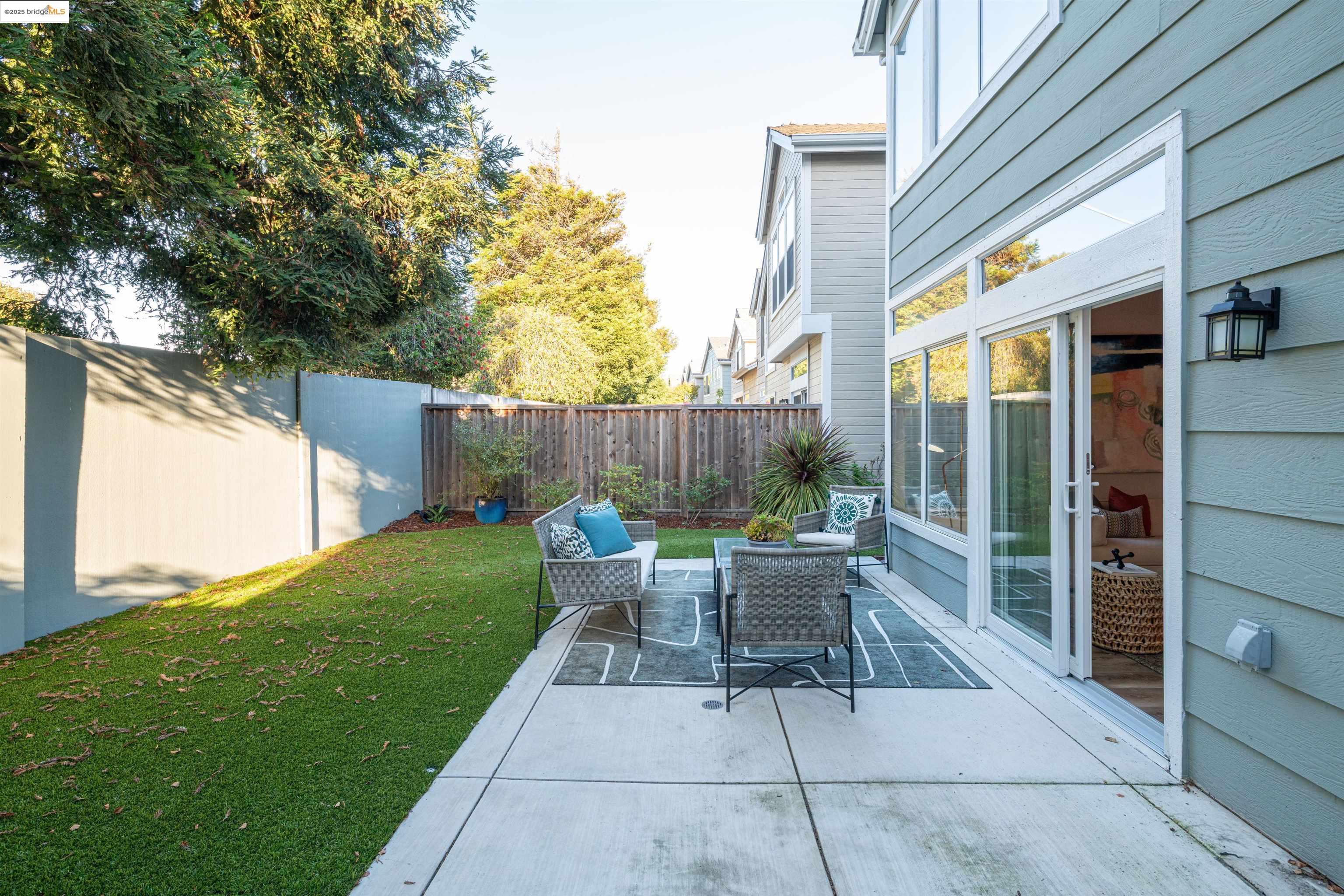 Detail Gallery Image 49 of 60 For 35 Southwind Cir, Richmond,  CA 94804 - 4 Beds | 2/1 Baths