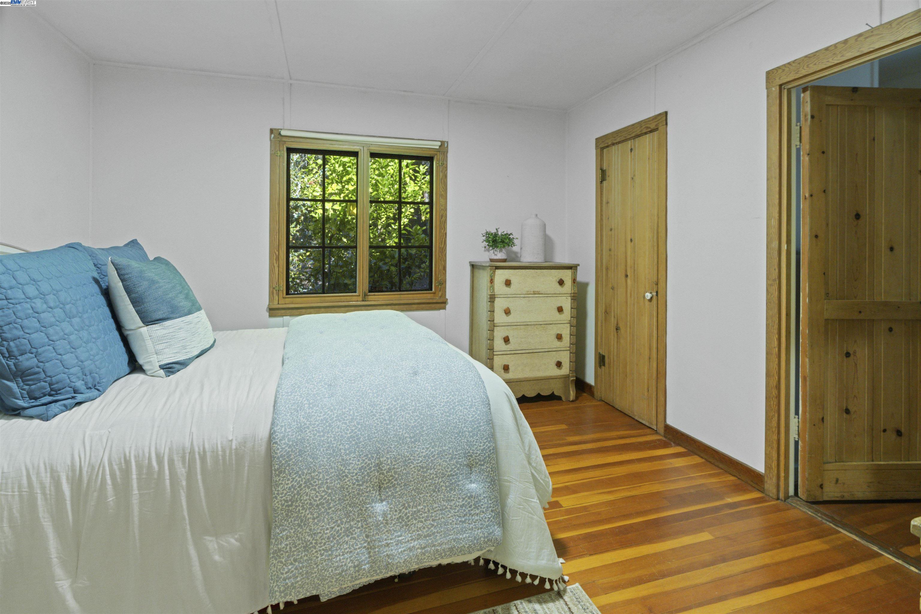 Detail Gallery Image 14 of 41 For 14800 Virginia Ave, Boulder Creek,  CA 95006 - 4 Beds | 3 Baths