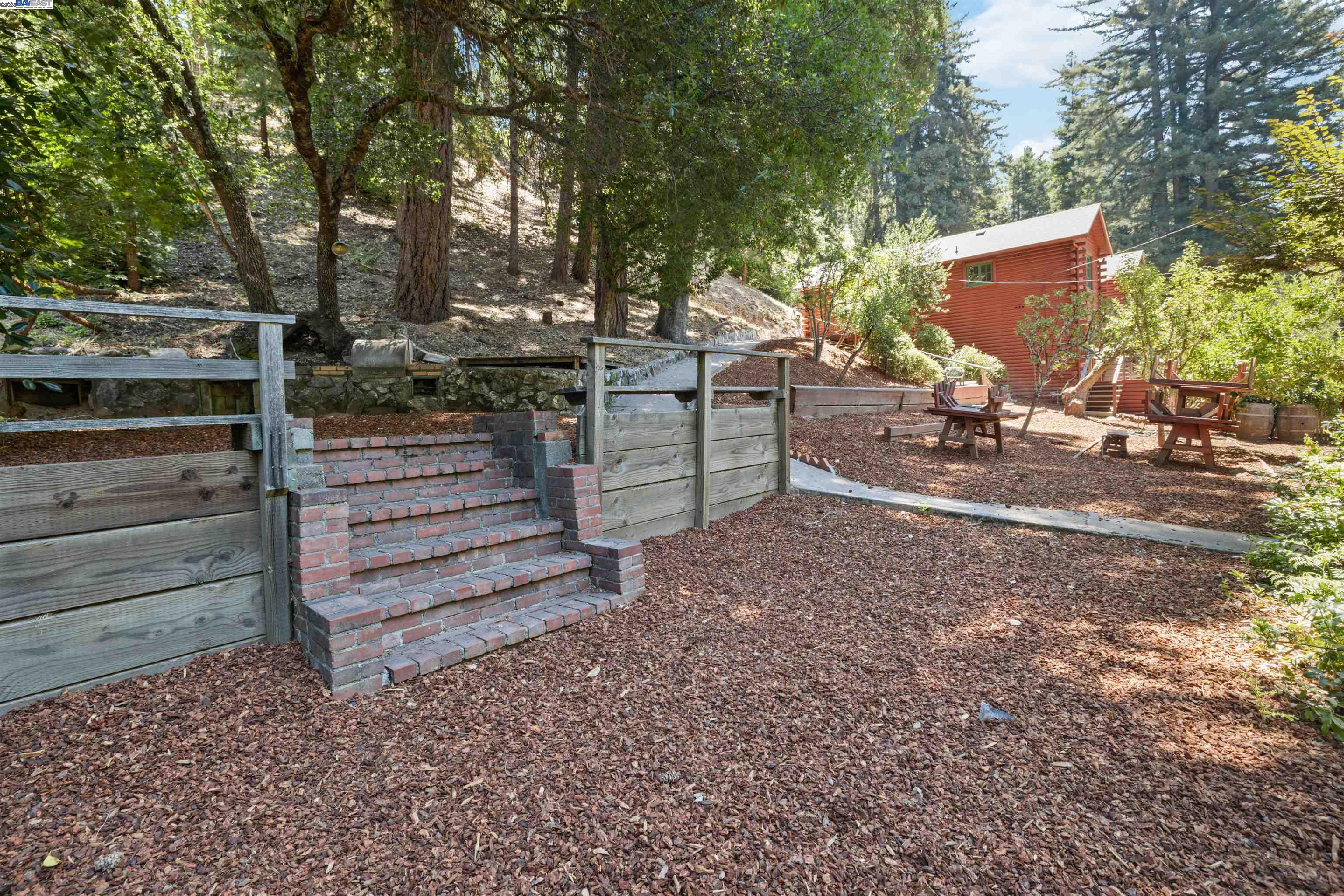 Detail Gallery Image 19 of 41 For 14800 Virginia Ave, Boulder Creek,  CA 95006 - 4 Beds | 3 Baths